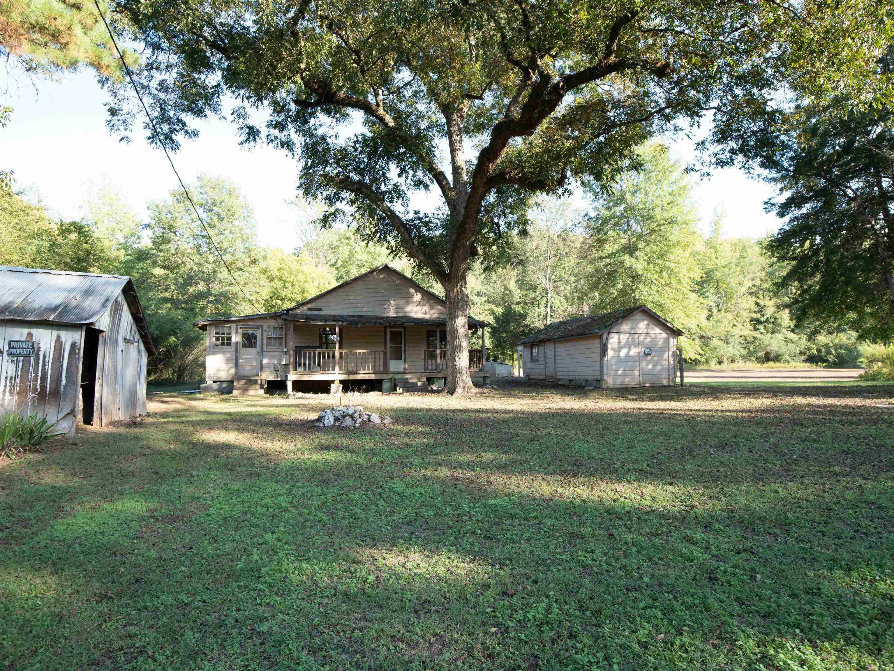 Metes & Bounds - Land