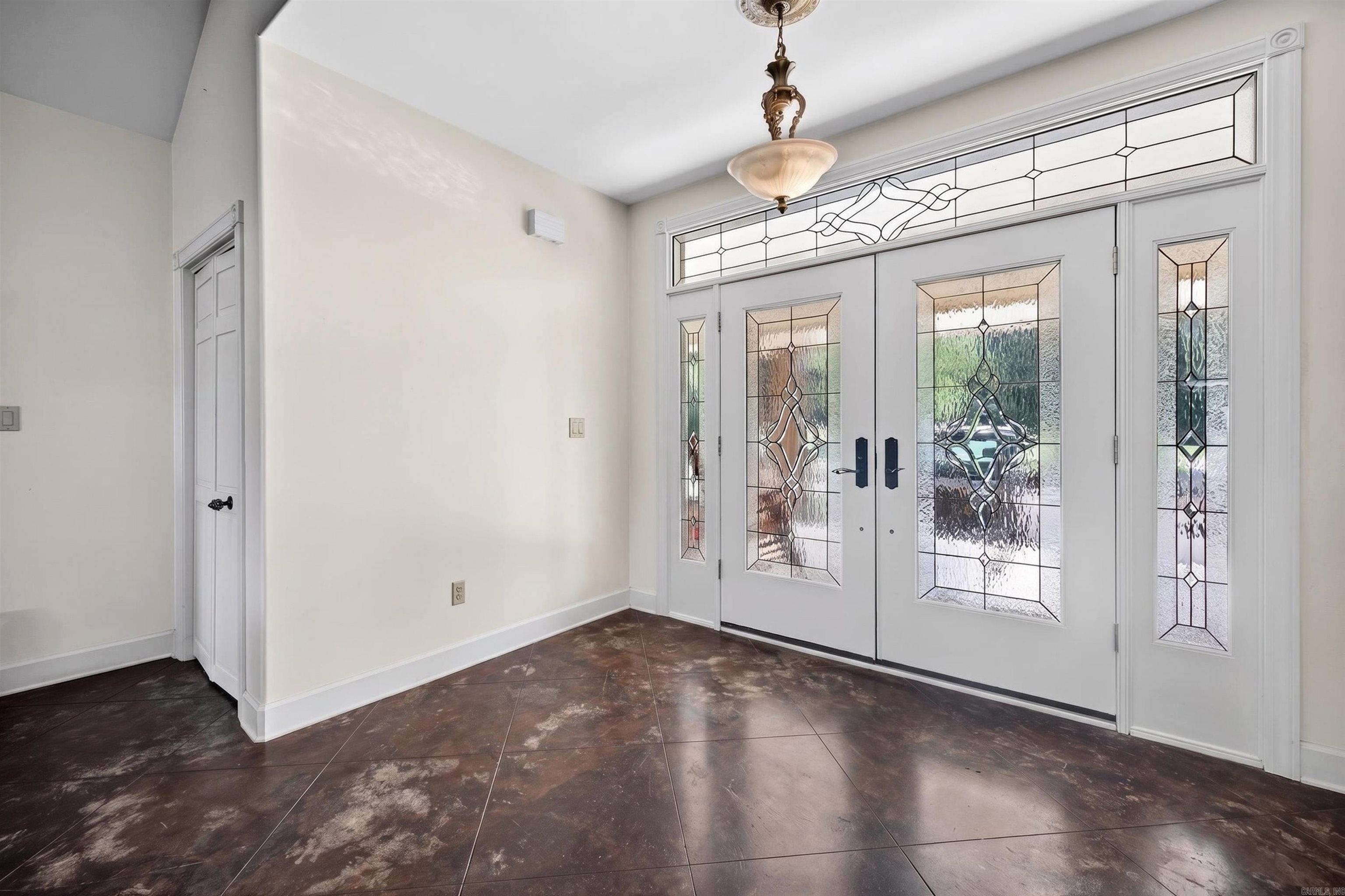 Metes & Bounds - Residential