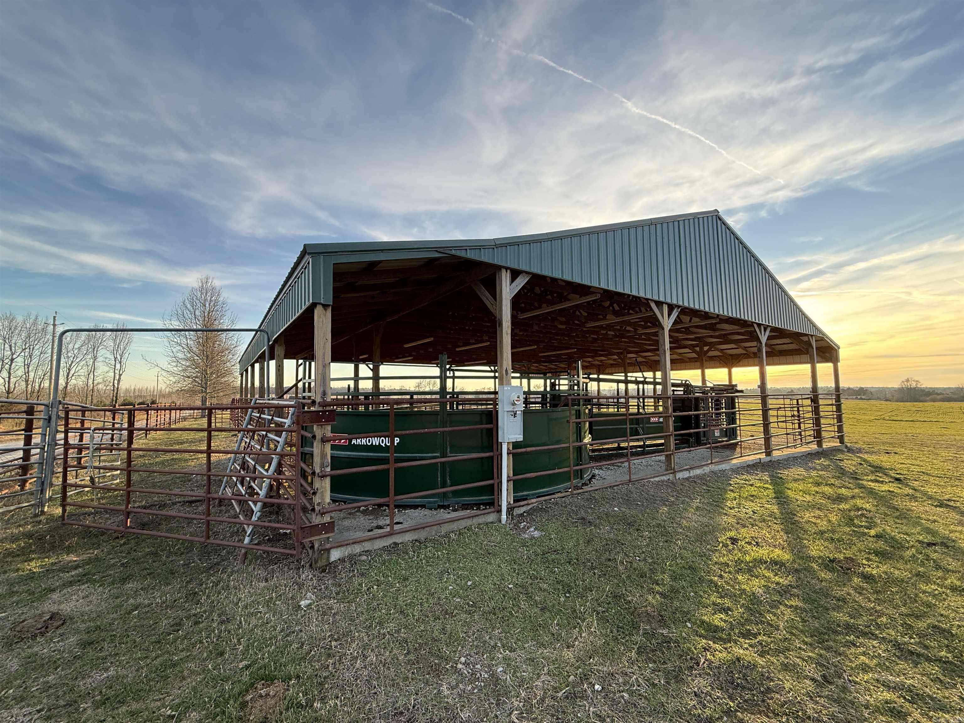 Metes & Bounds - Farm