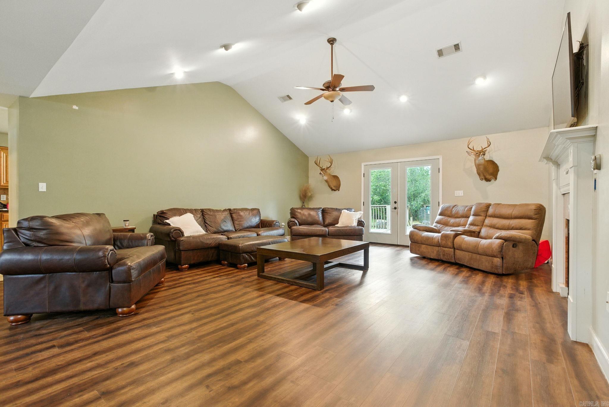 Shady Meadows Phase III - Residential