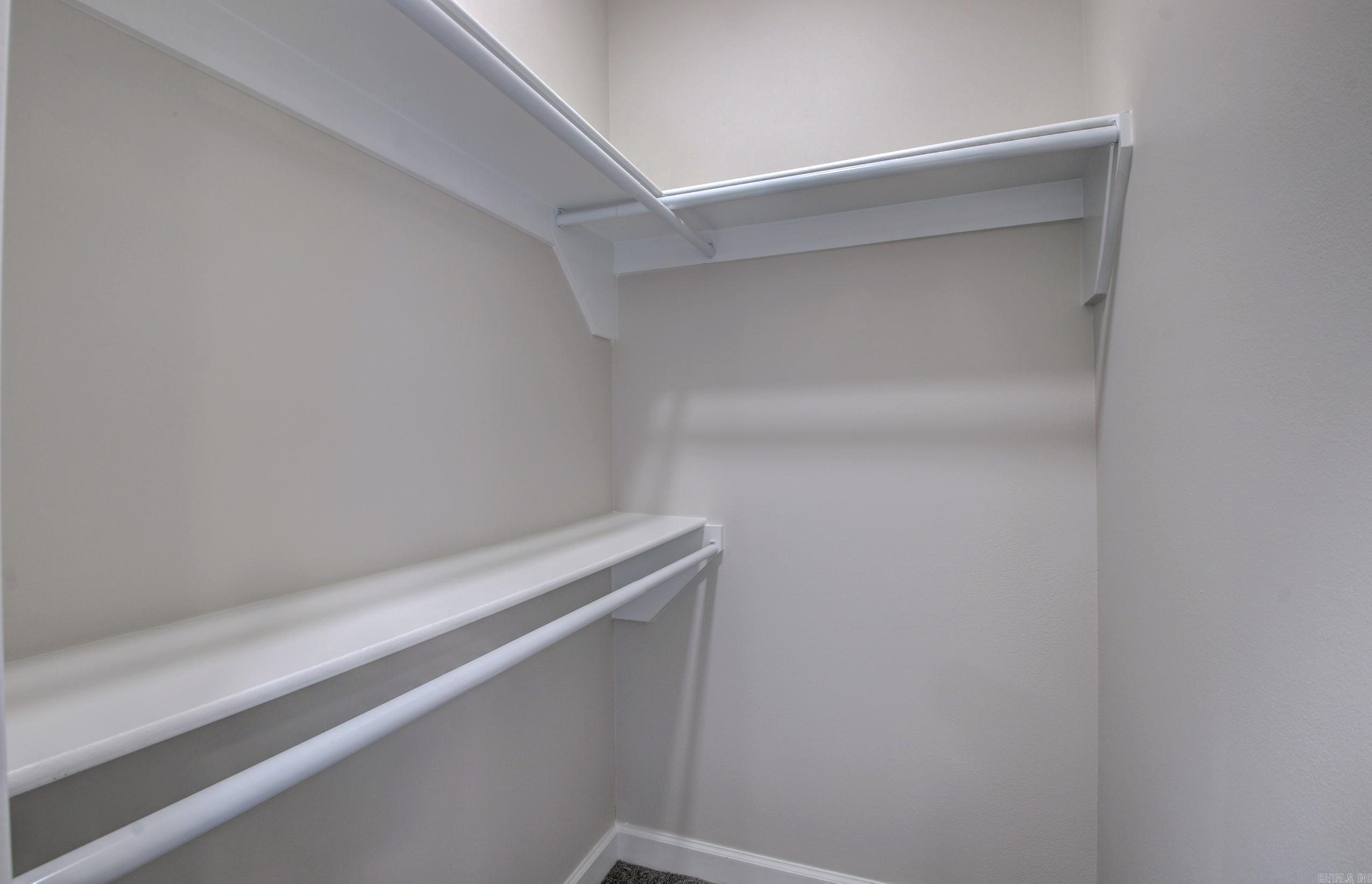 SOUTH HIGHLAND - Residential