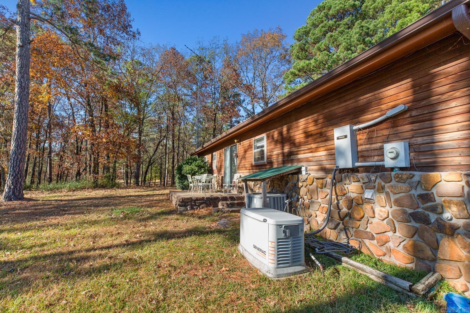 COUNTRY CLUB ESTATES - Residential