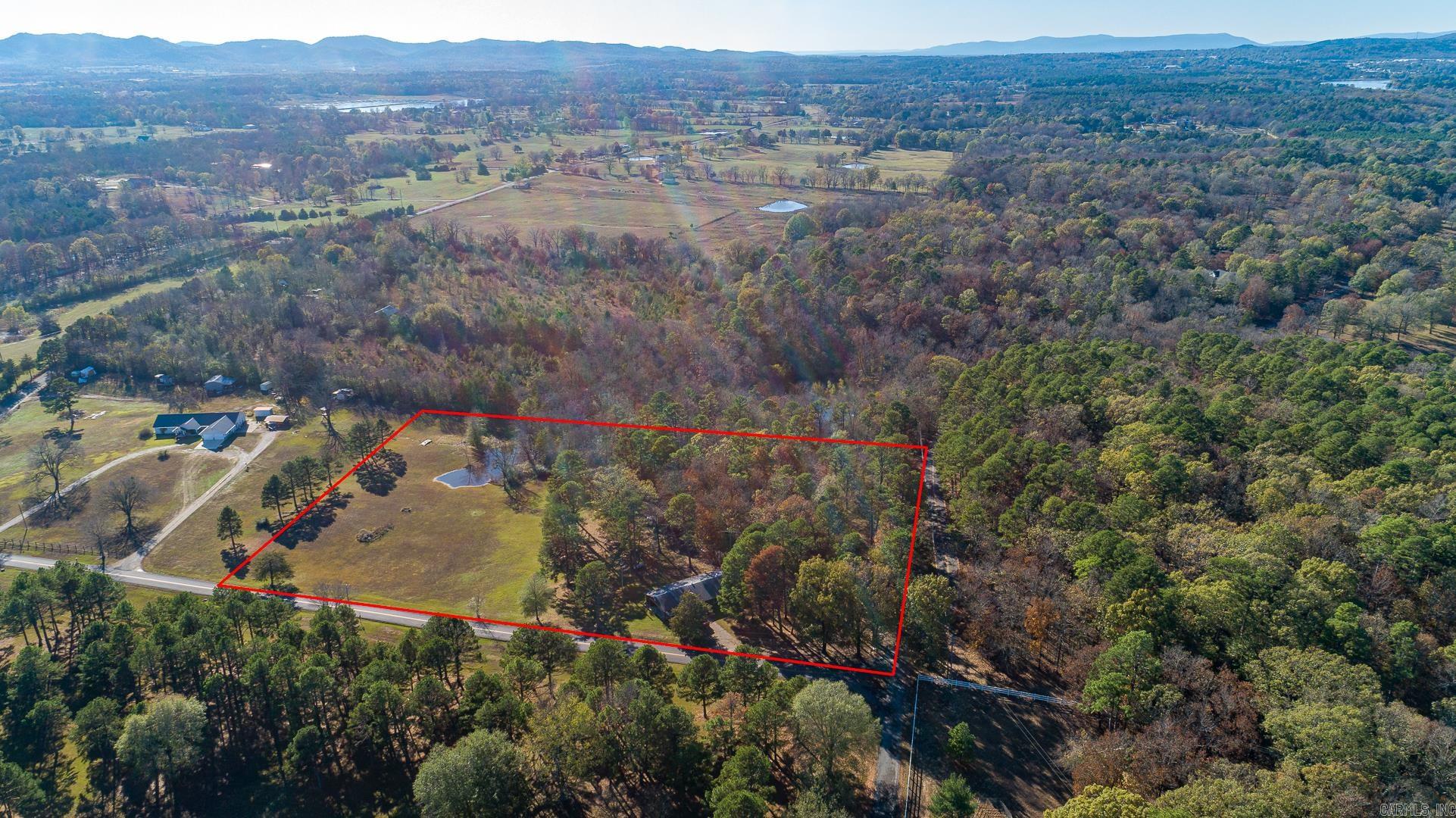 COUNTRY CLUB ESTATES - Residential