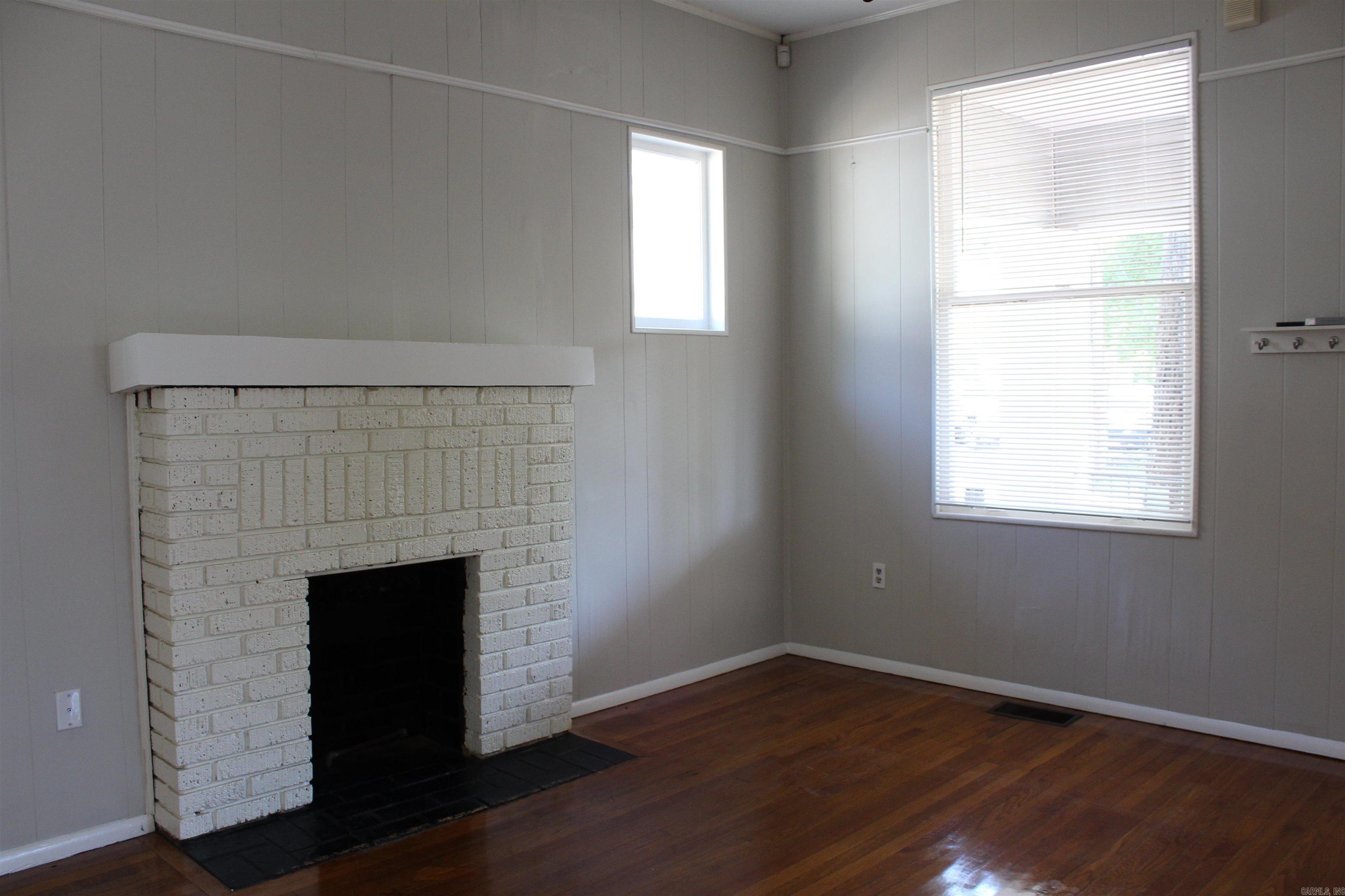 Hill Crest - Residential Lease