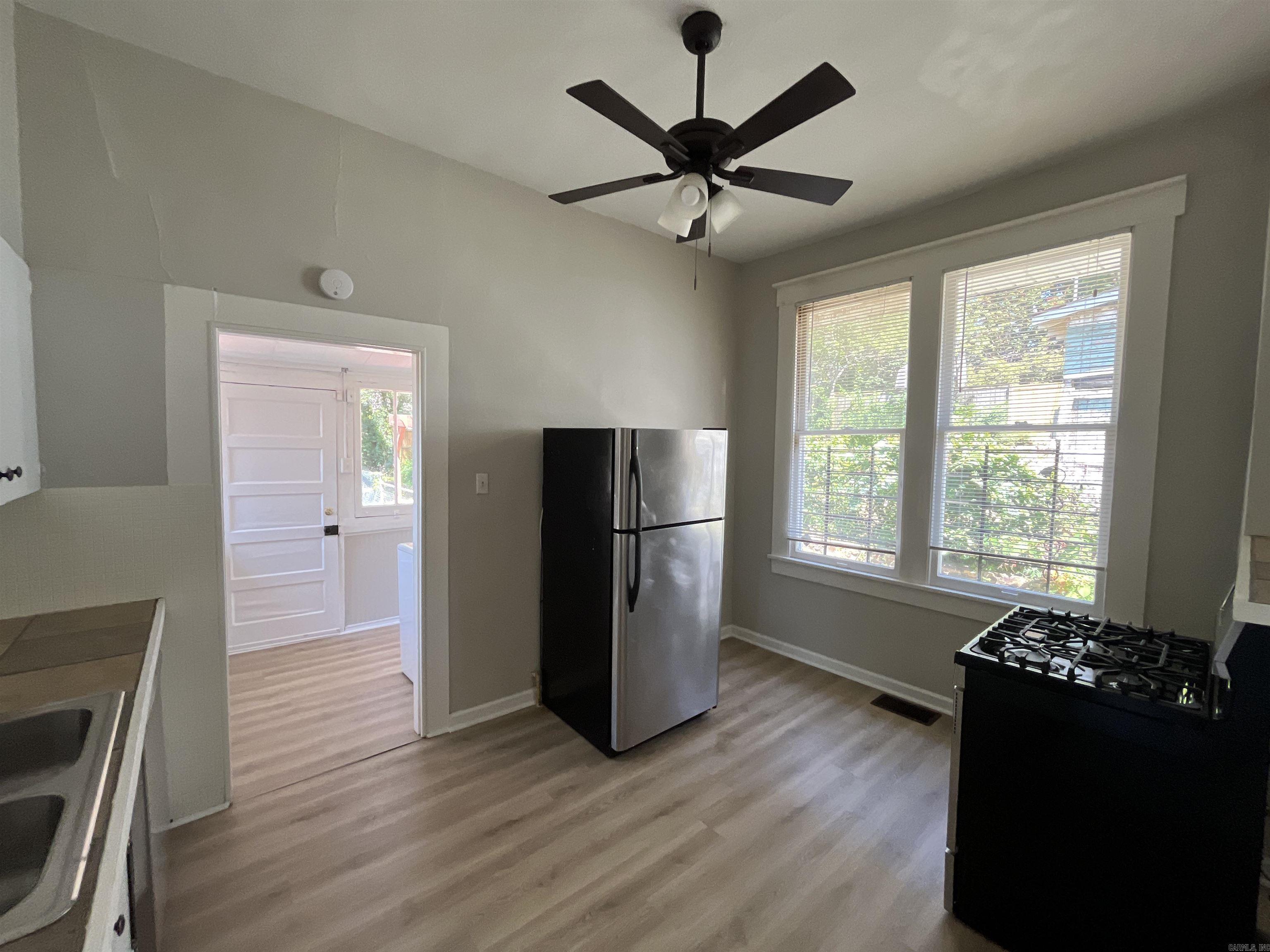 Hill Crest - Residential Lease