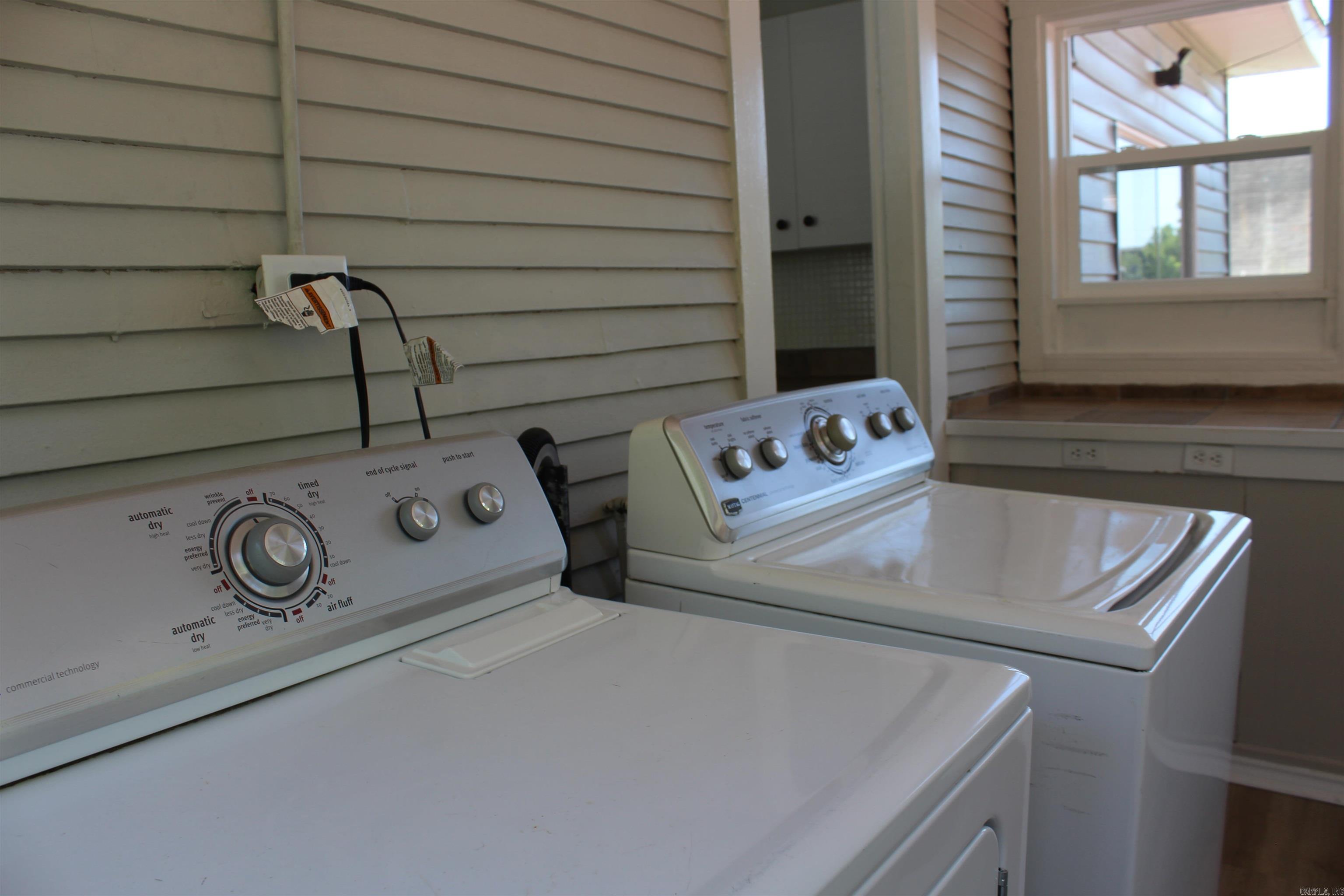 Hill Crest - Residential Lease