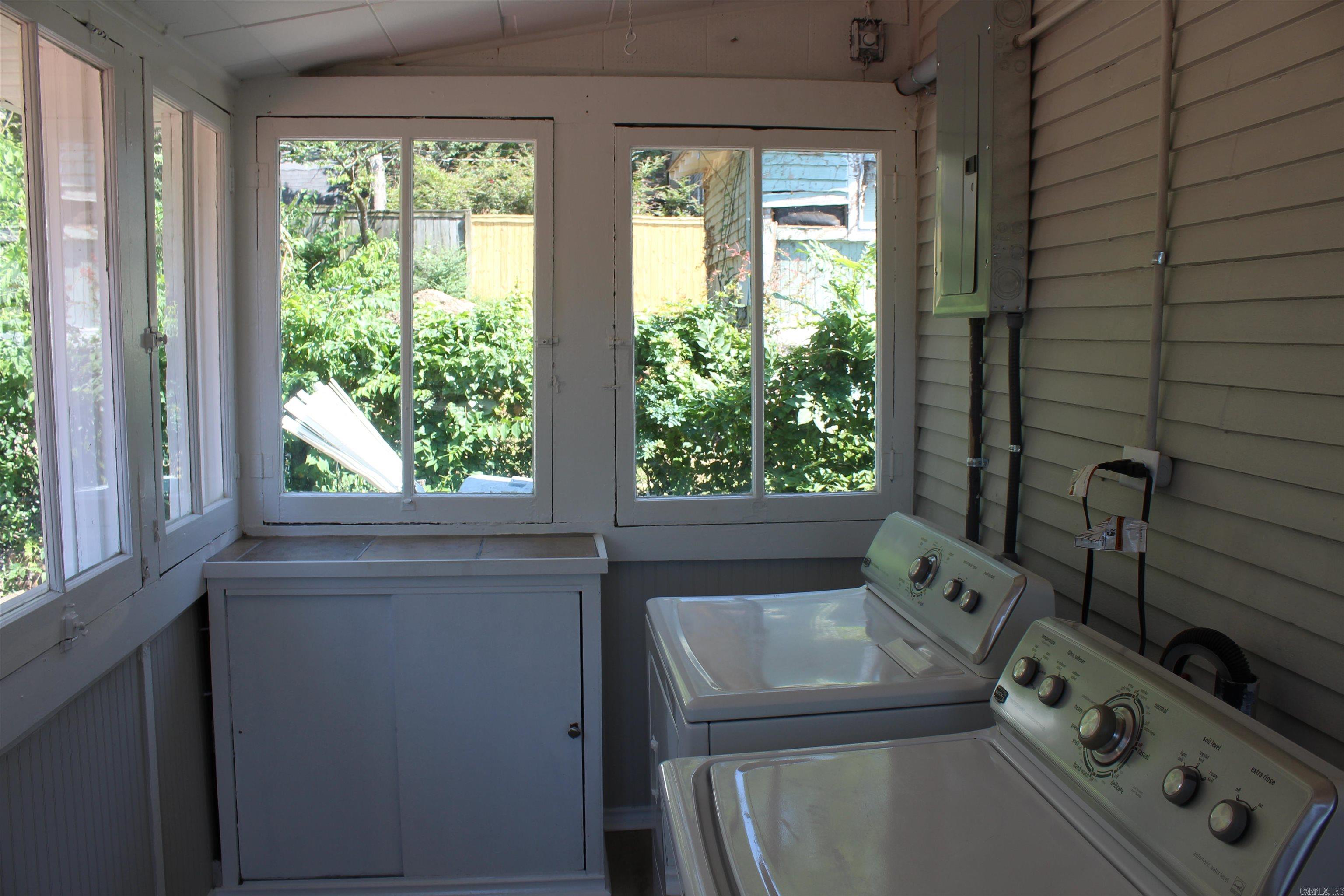 Hill Crest - Residential Lease