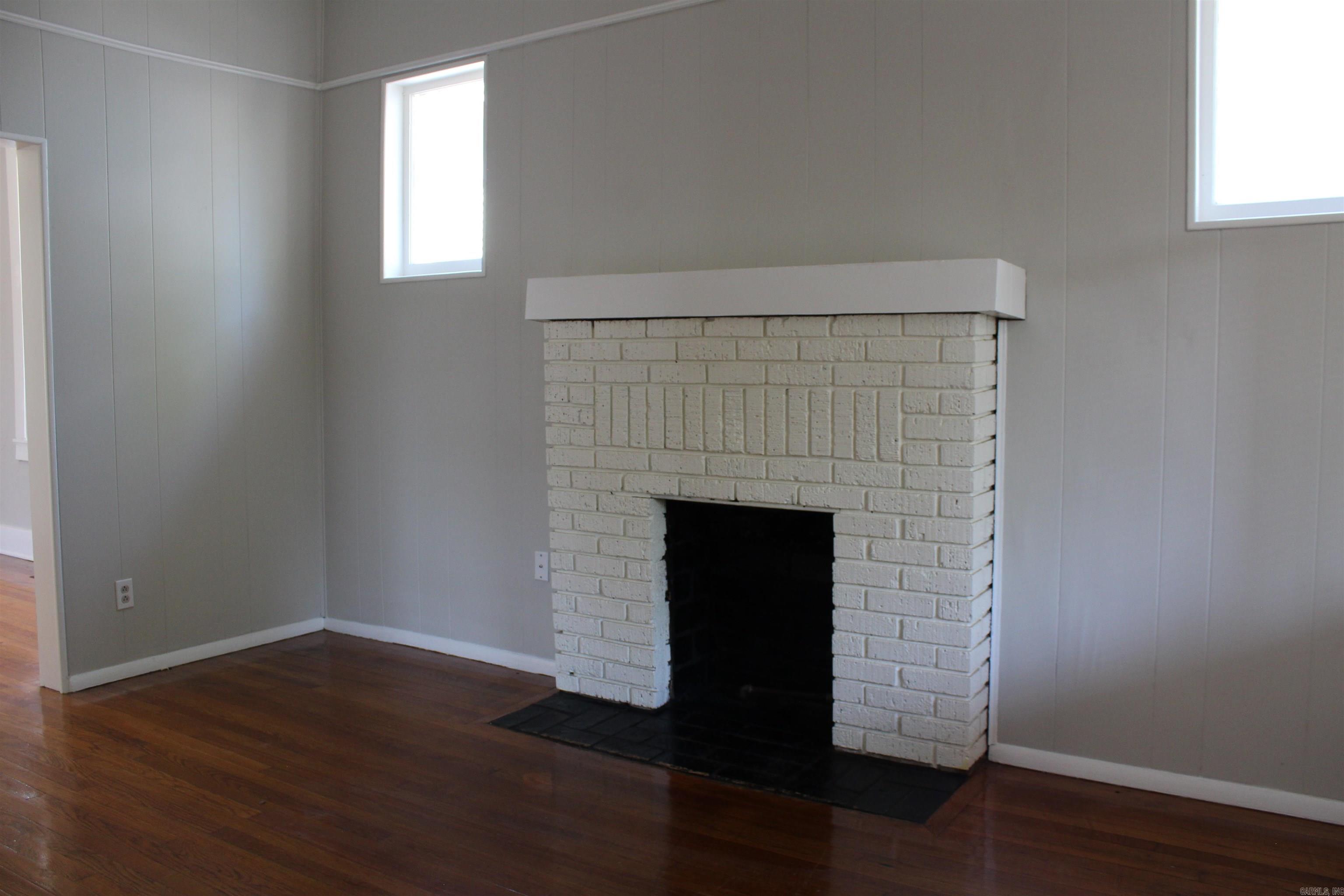 Hill Crest - Residential Lease