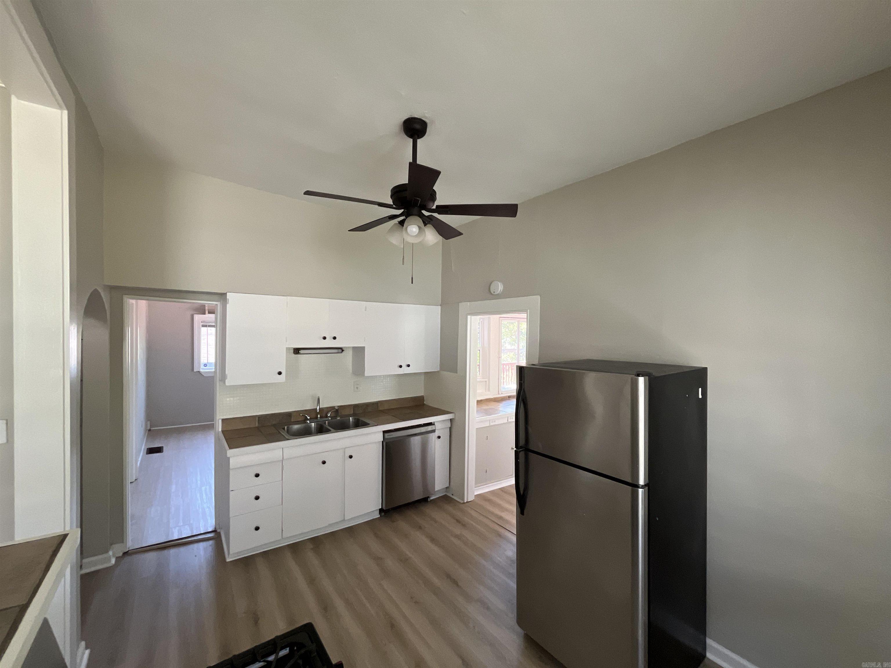 Hill Crest - Residential Lease