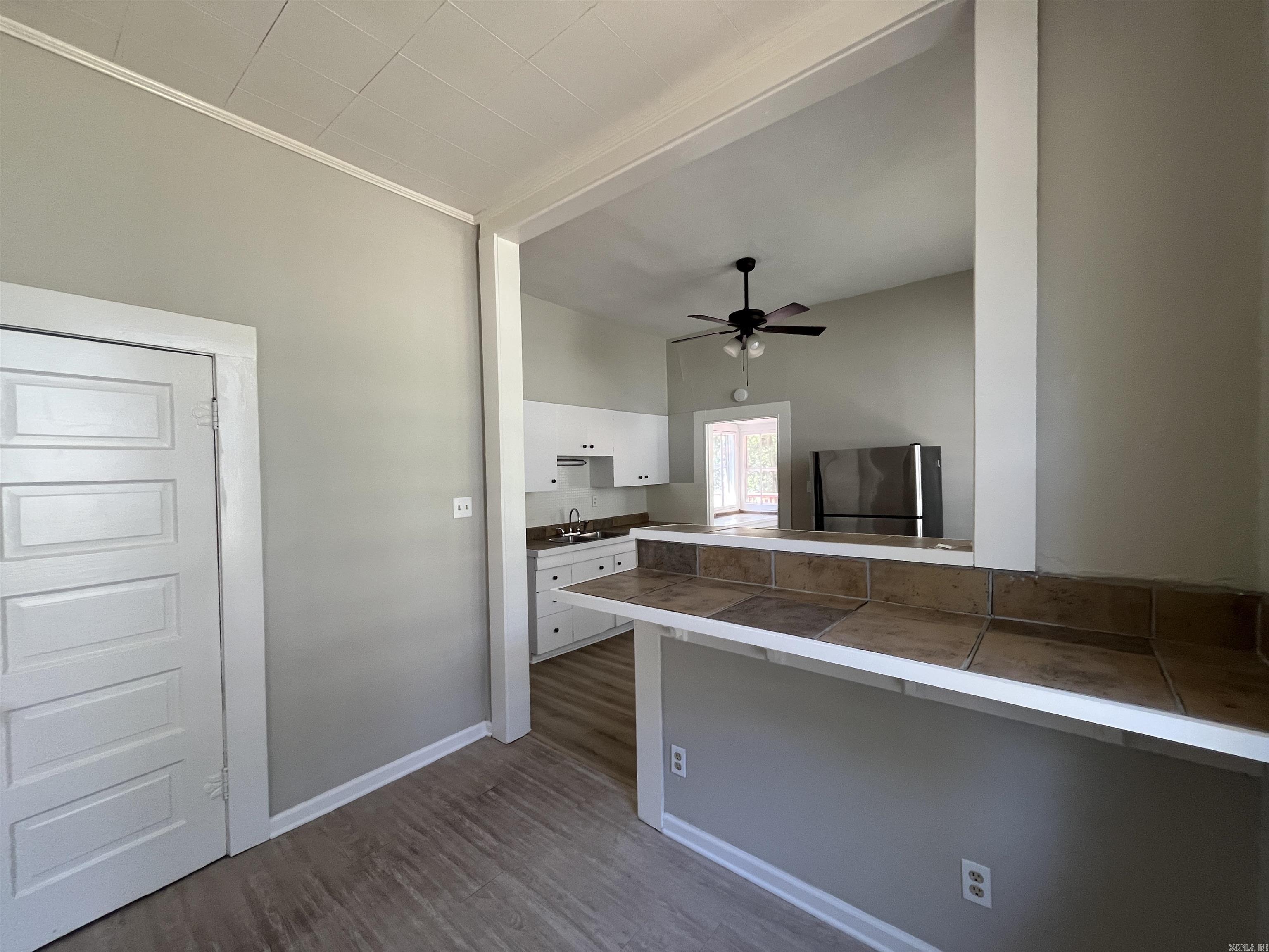 Hill Crest - Residential Lease