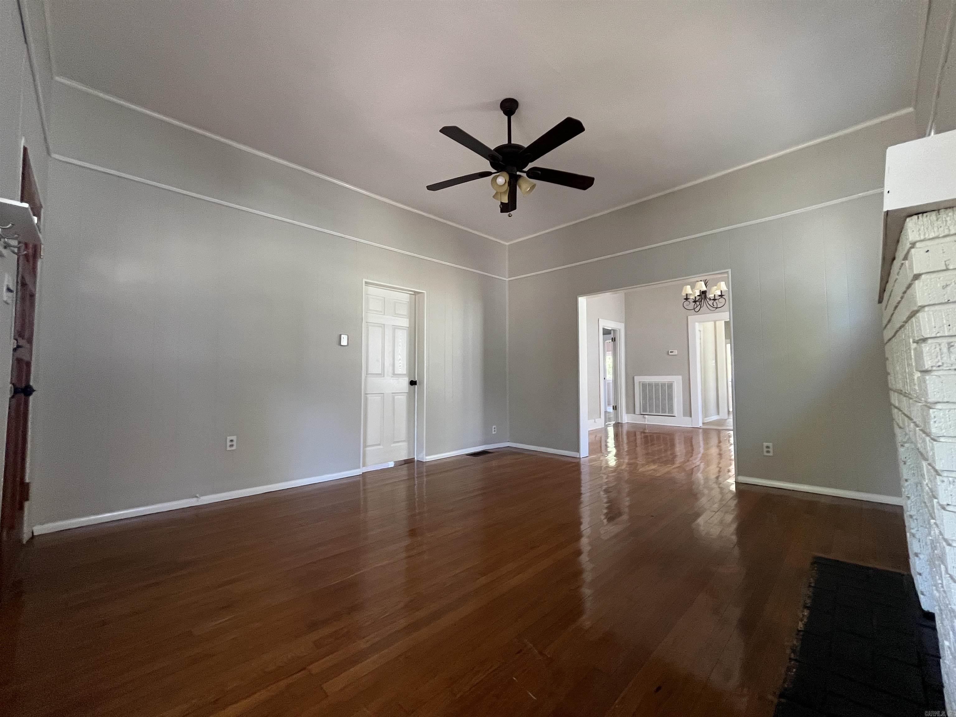 Hill Crest - Residential Lease