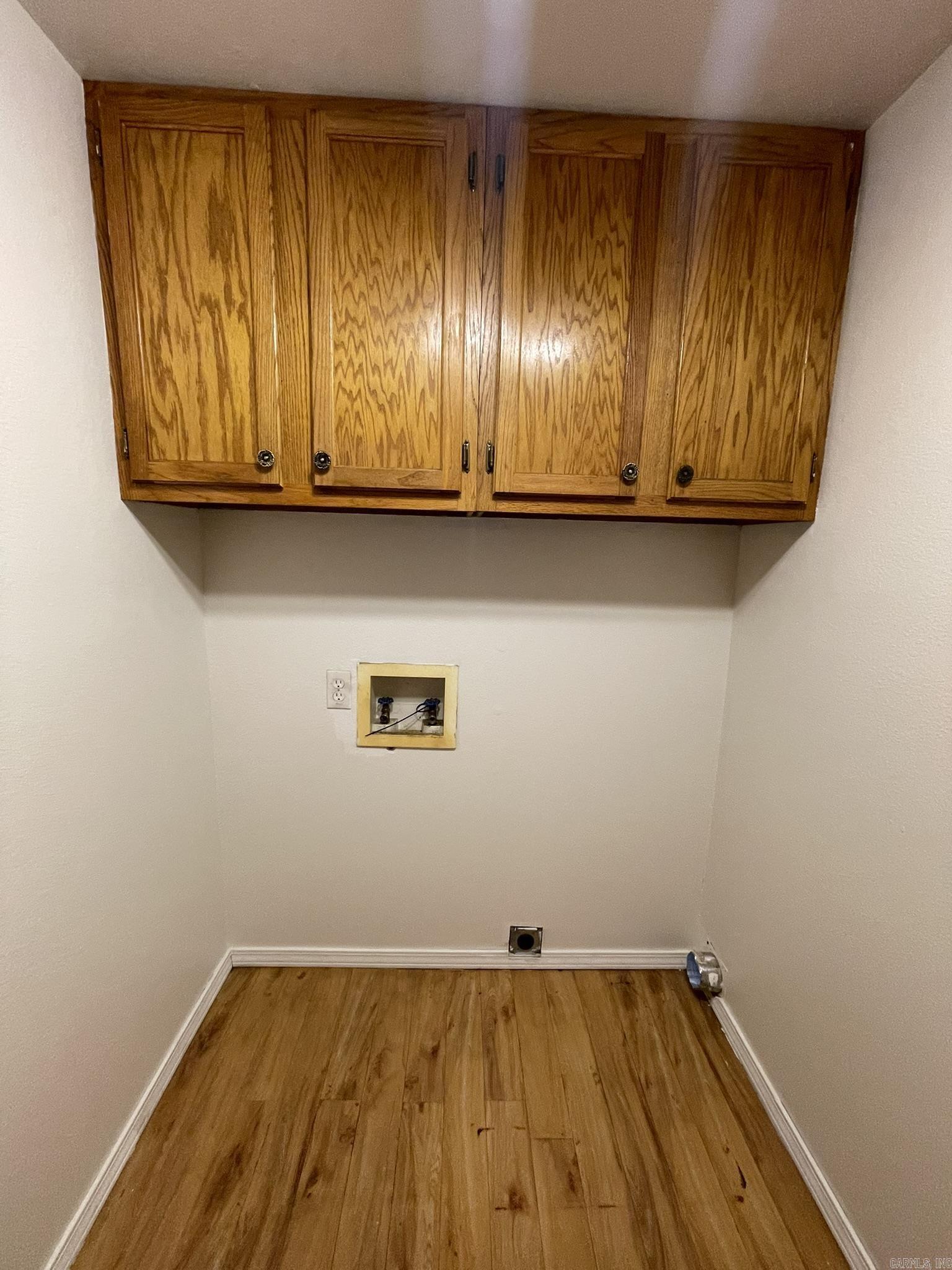 TURNERS SUB OF WHITLEY - Residential