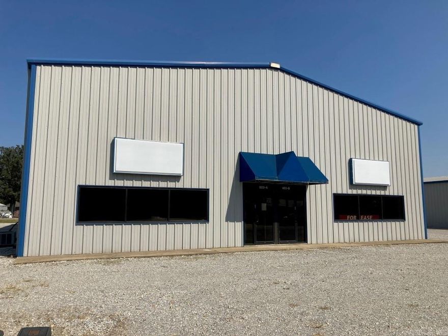 Office, Warehouse, Distribution, and Flex space available. This very clean beautiful building could be the right building for your business. It has lots of amenities including HVAC, Full Restrooms, Office break areas, Shop offices, Storage space for your business. This is a must see property.