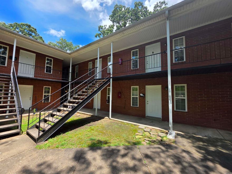 Cute 1BD/1BA apartment in the coveted Hillcrest neighborhood that is waiting for you to call home. Luxury vinyl flooring throughout. Plenty of living space and an Eat-in-kitchen perfect for enjoying meals with family or friends. Close to shopping, dining, and all the gems Hillcrest has to offer! All utilities included!! Coin-operated laundry on premise. There is a 25 lbs. weight limit for pets. This property is managed by Hoffman Team so beware of scammers - we will never ask you to Cashapp us money. The lease for this property is for 18 months to 2 years with a 3% increase after the first year. Income must be 3x the amount of rent. Deposit, first month’s rent, and the $50 administration fee due before move in. This property does not accept section 8.