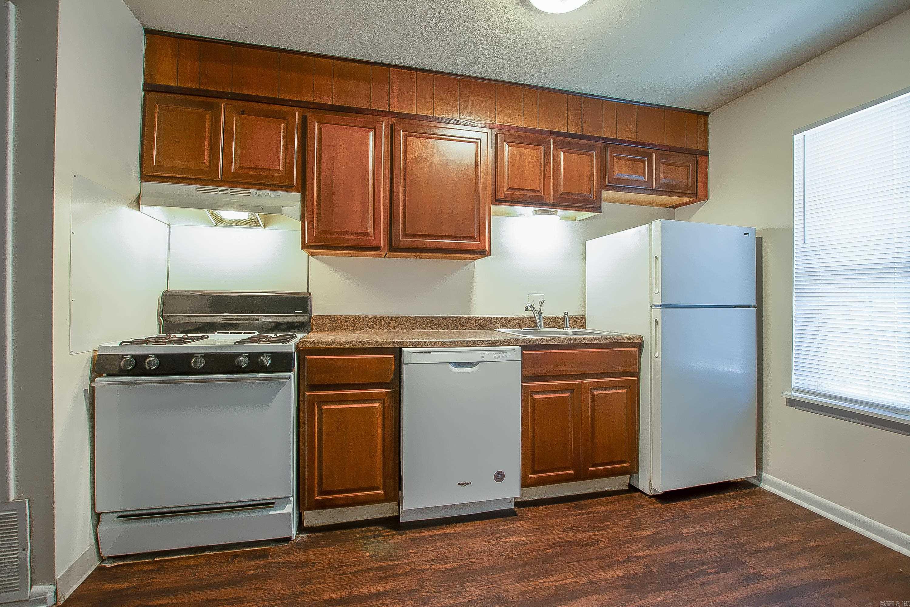 Hill Crest - Residential Lease