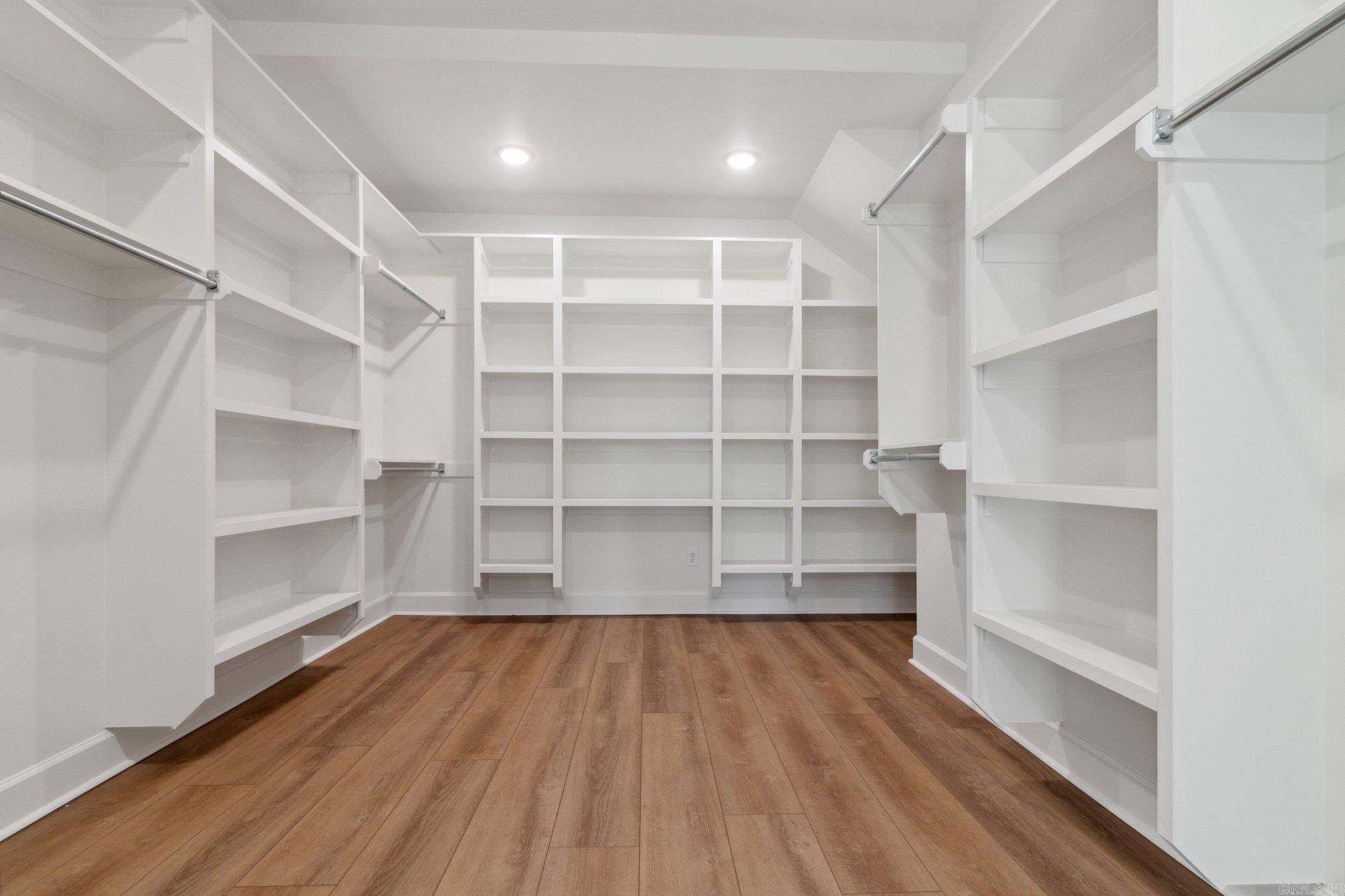 HURRICANE LAKE ESTATES QUAIL VAL - Residential