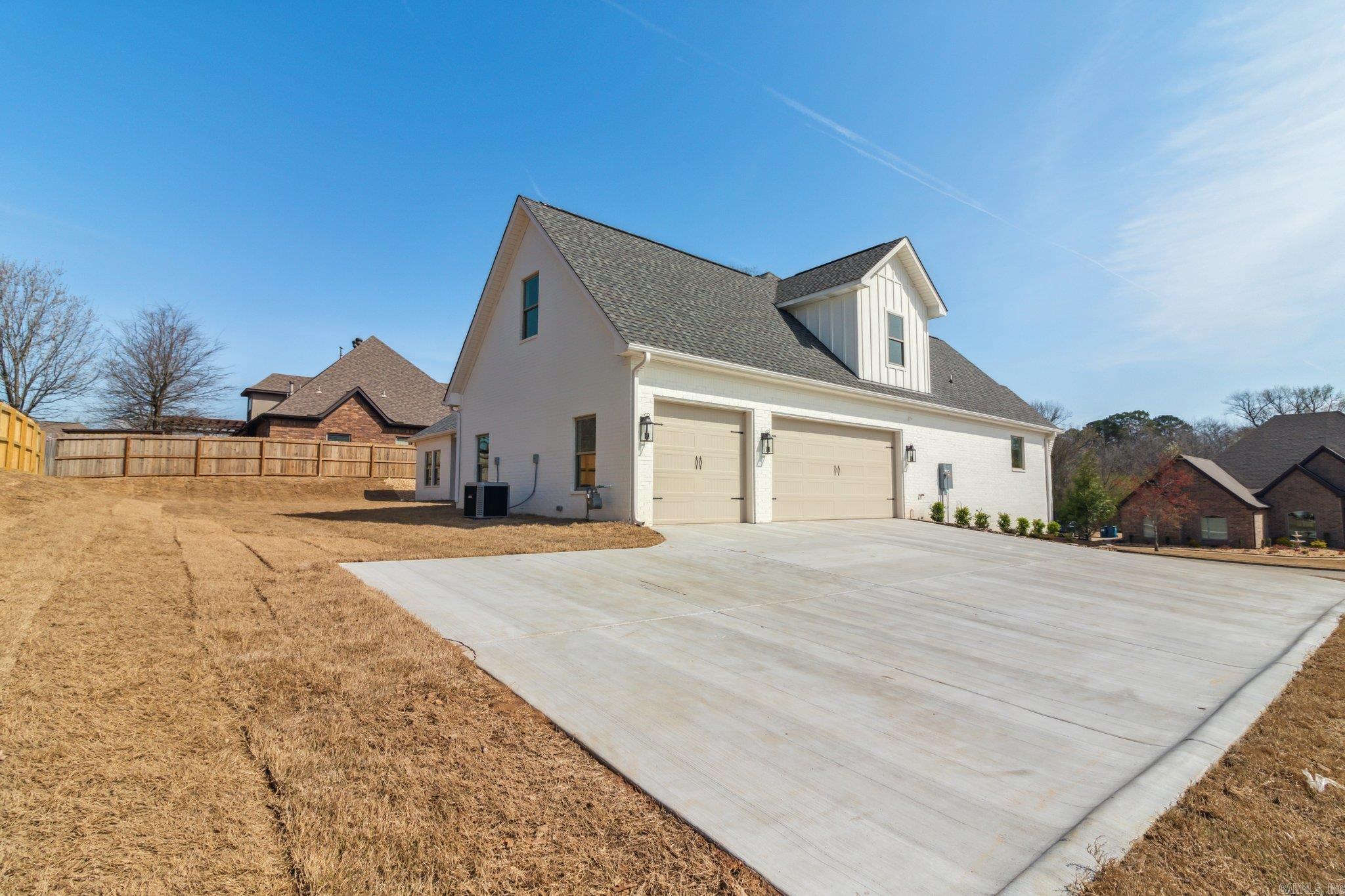 HURRICANE LAKE ESTATES QUAIL VAL - Residential