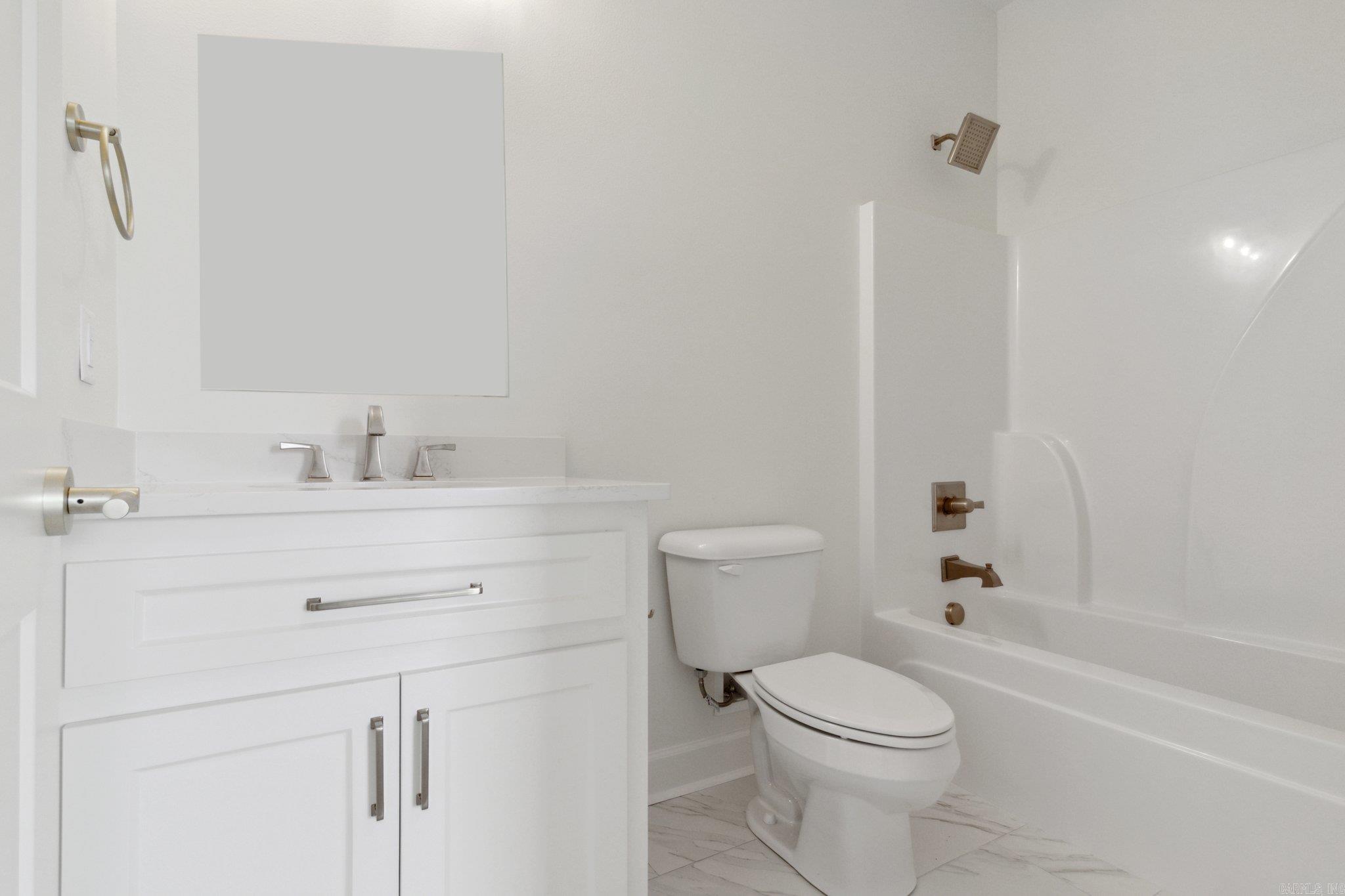 HURRICANE LAKE ESTATES QUAIL VAL - Residential