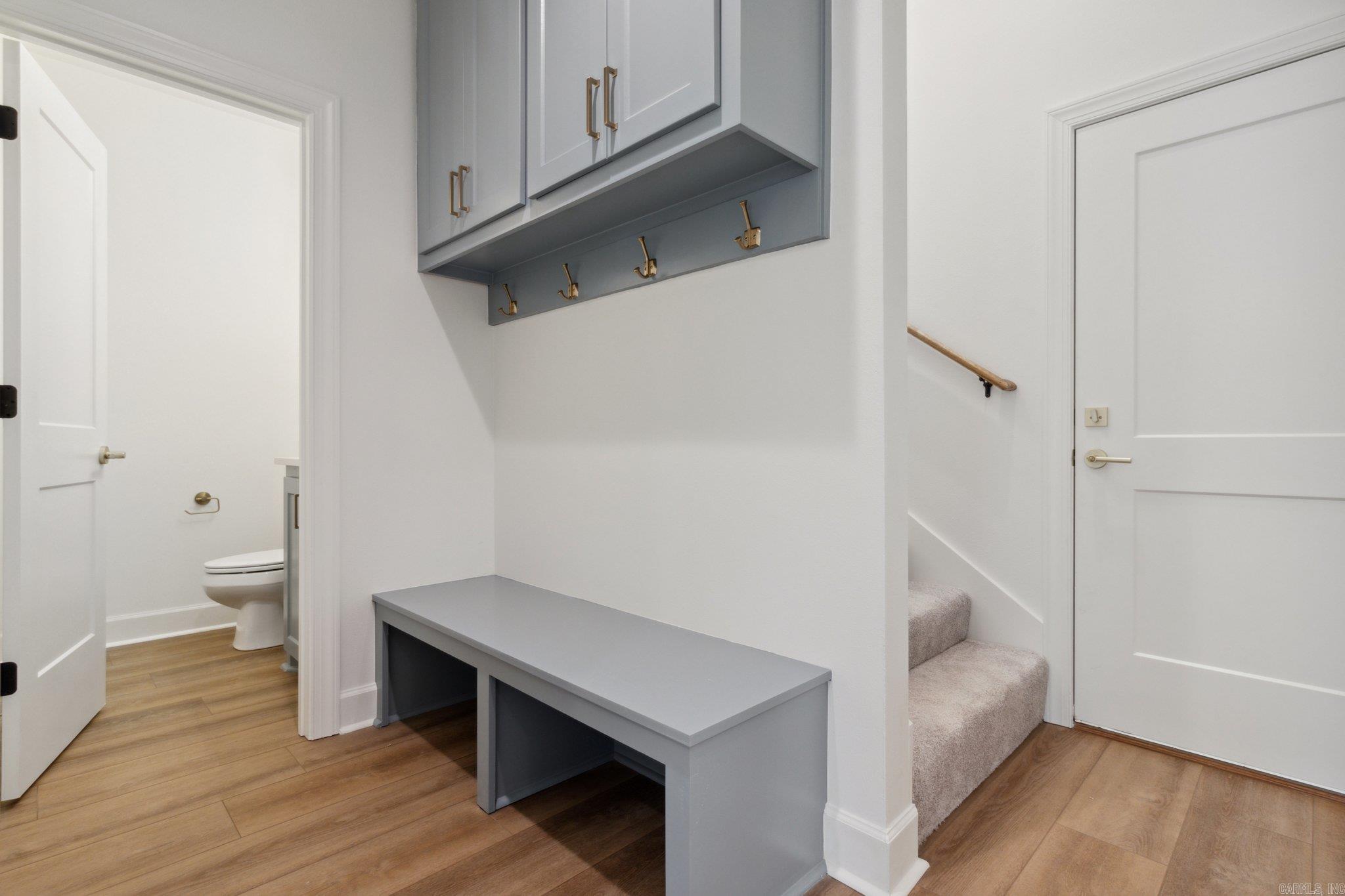 HURRICANE LAKE ESTATES QUAIL VAL - Residential