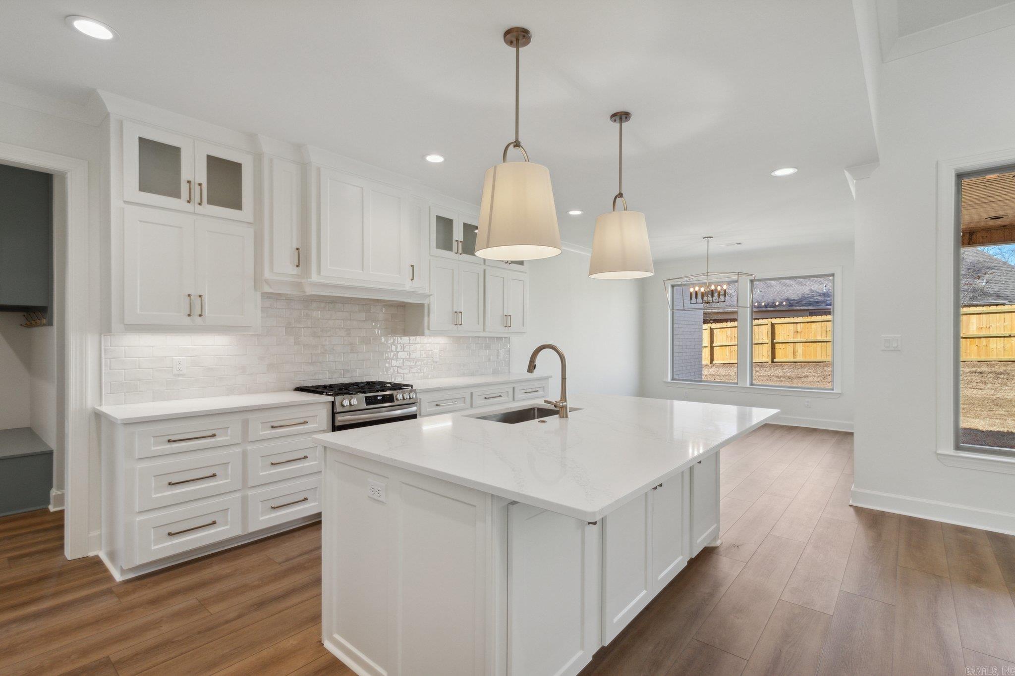 HURRICANE LAKE ESTATES QUAIL VAL - Residential