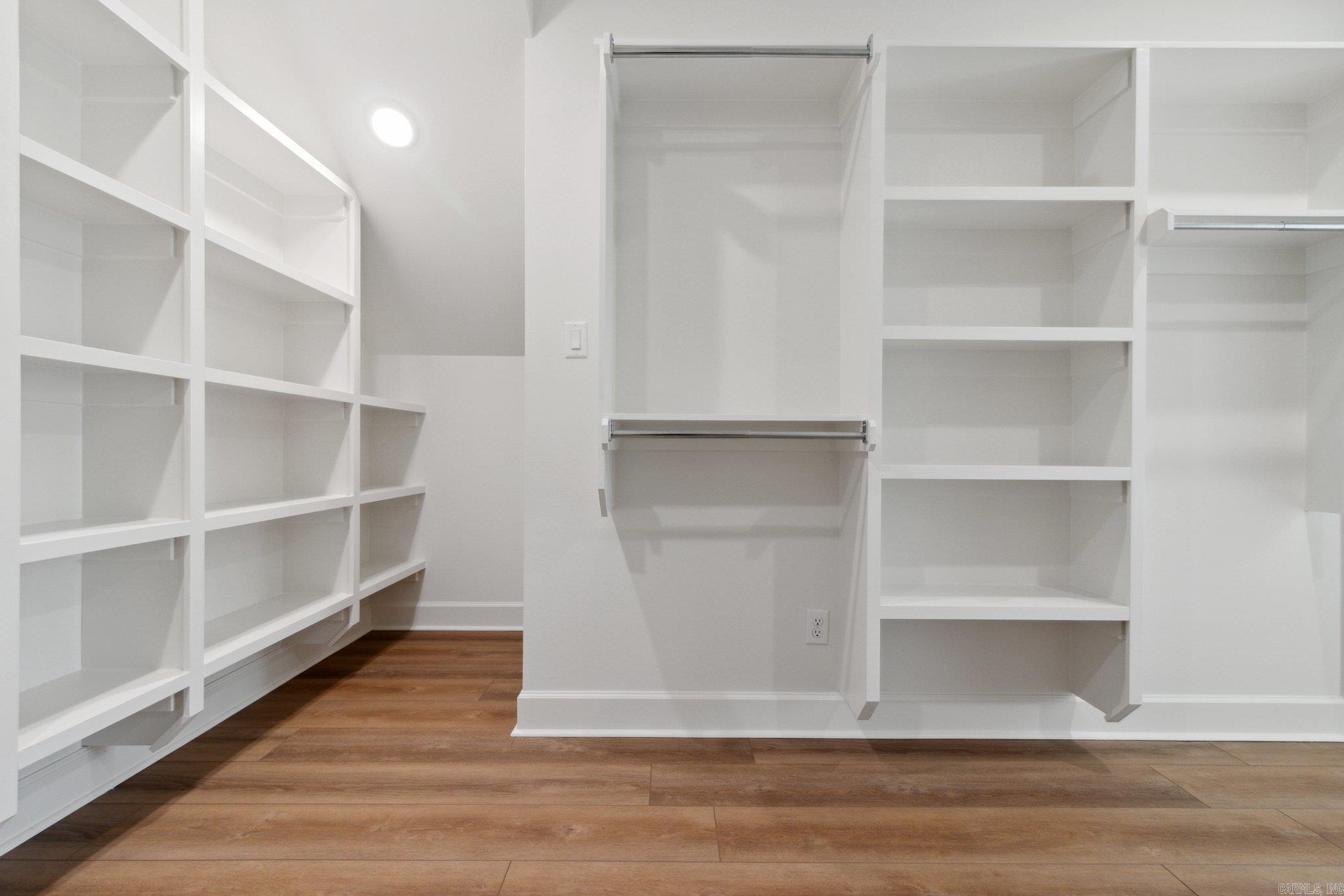 HURRICANE LAKE ESTATES QUAIL VAL - Residential