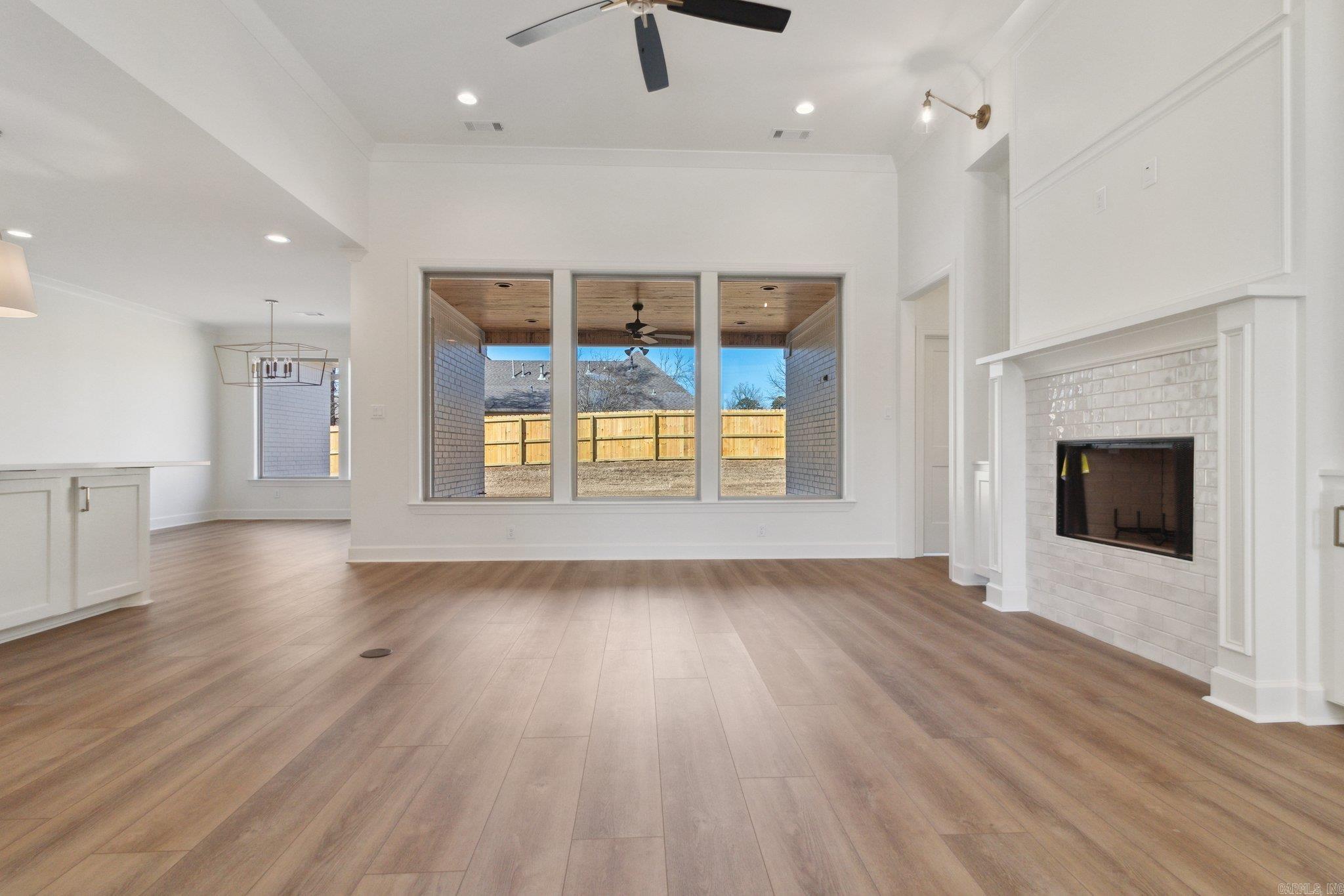 HURRICANE LAKE ESTATES QUAIL VAL - Residential