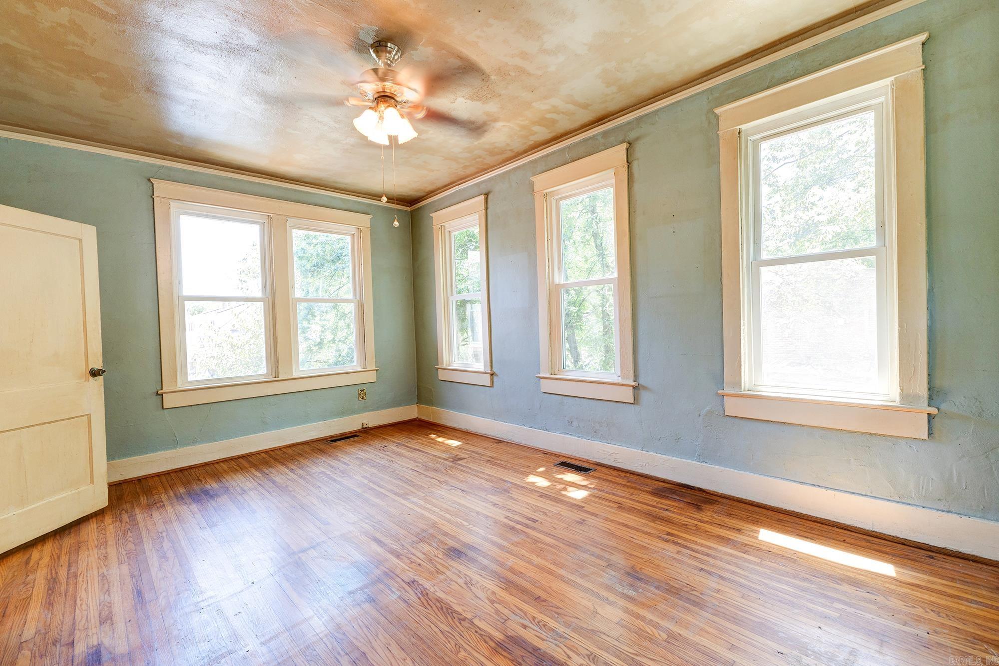 CAPITOL VIEW - Residential