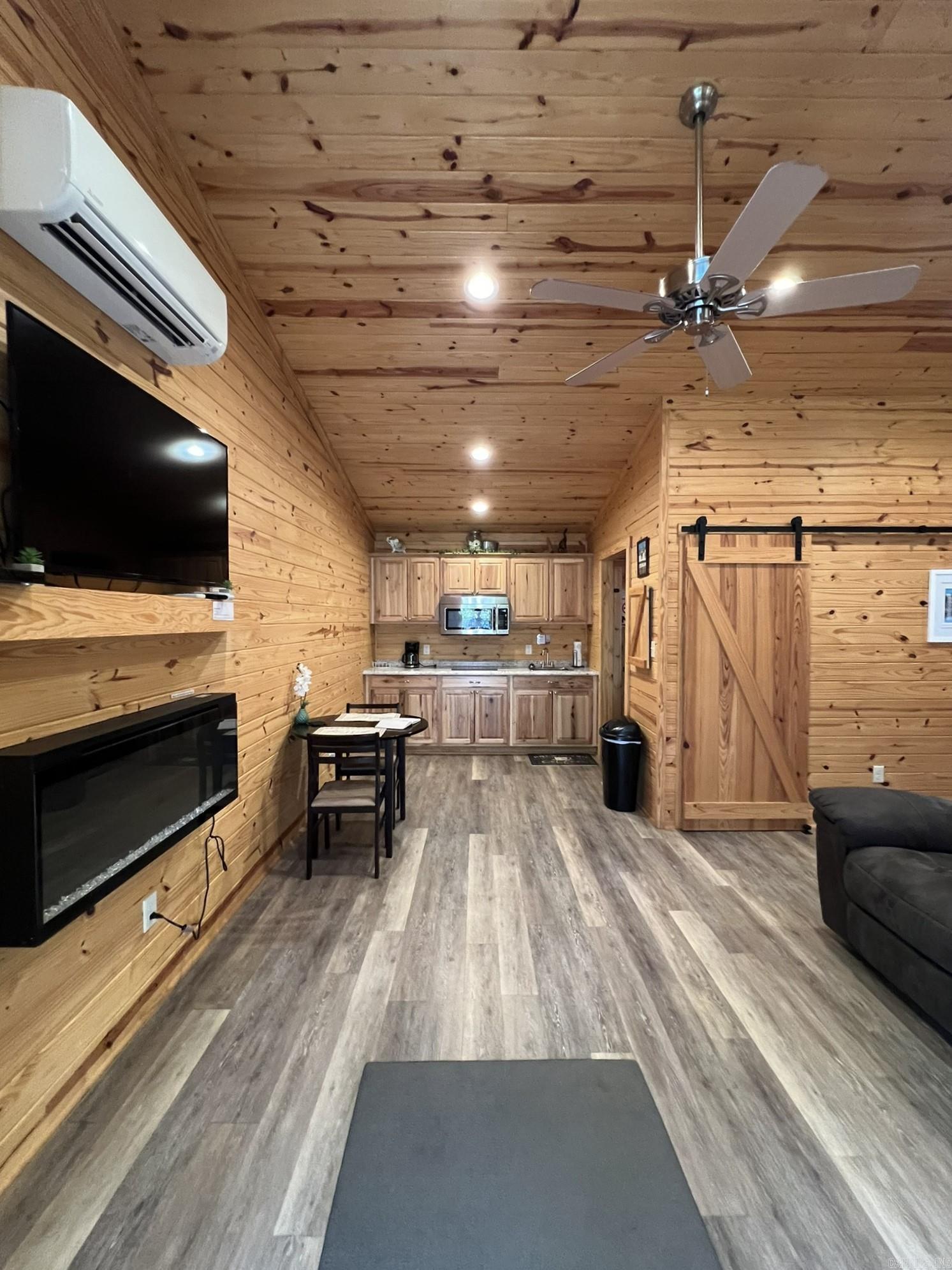 Diamondhead - Residential