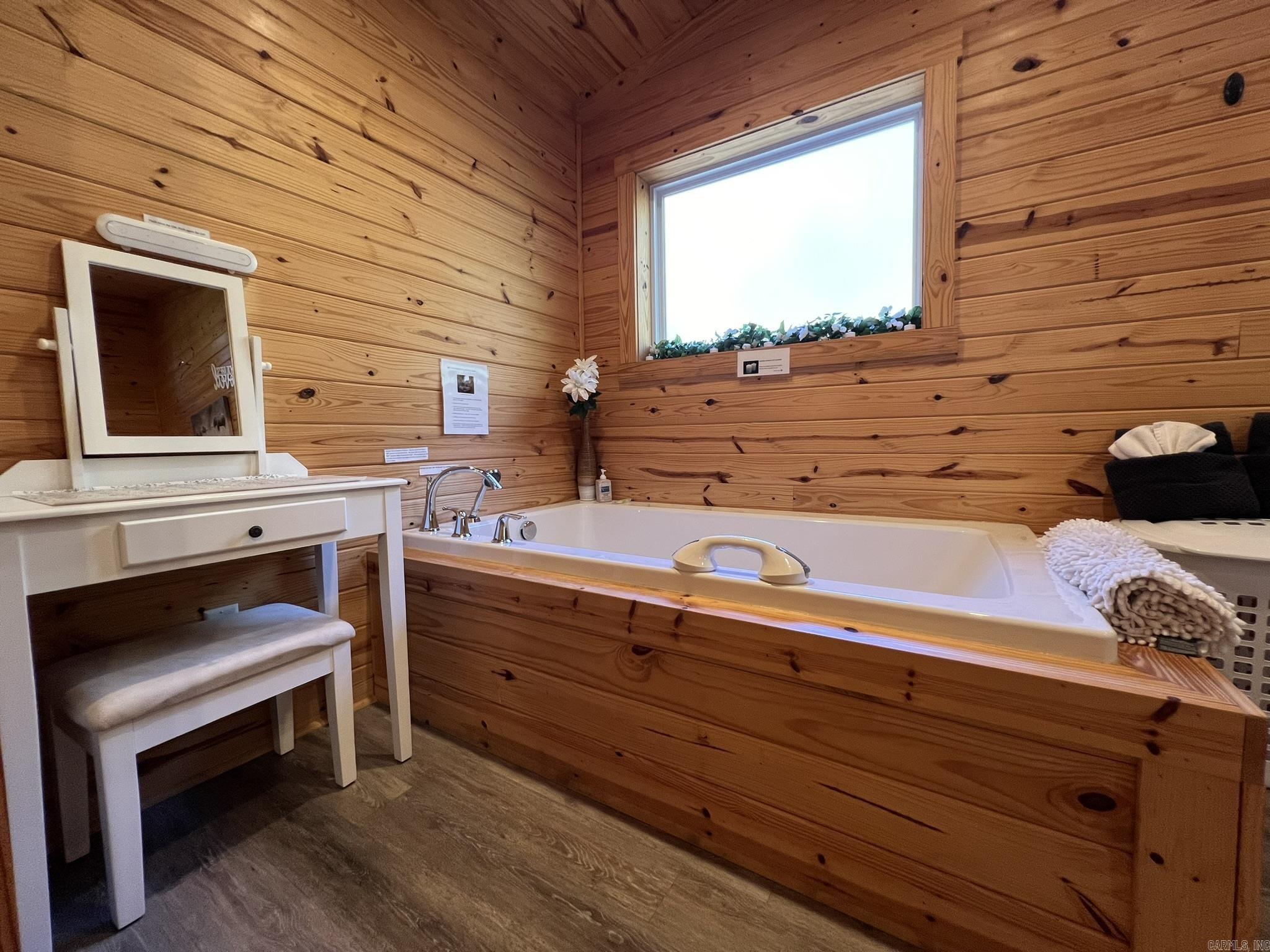 Diamondhead - Residential