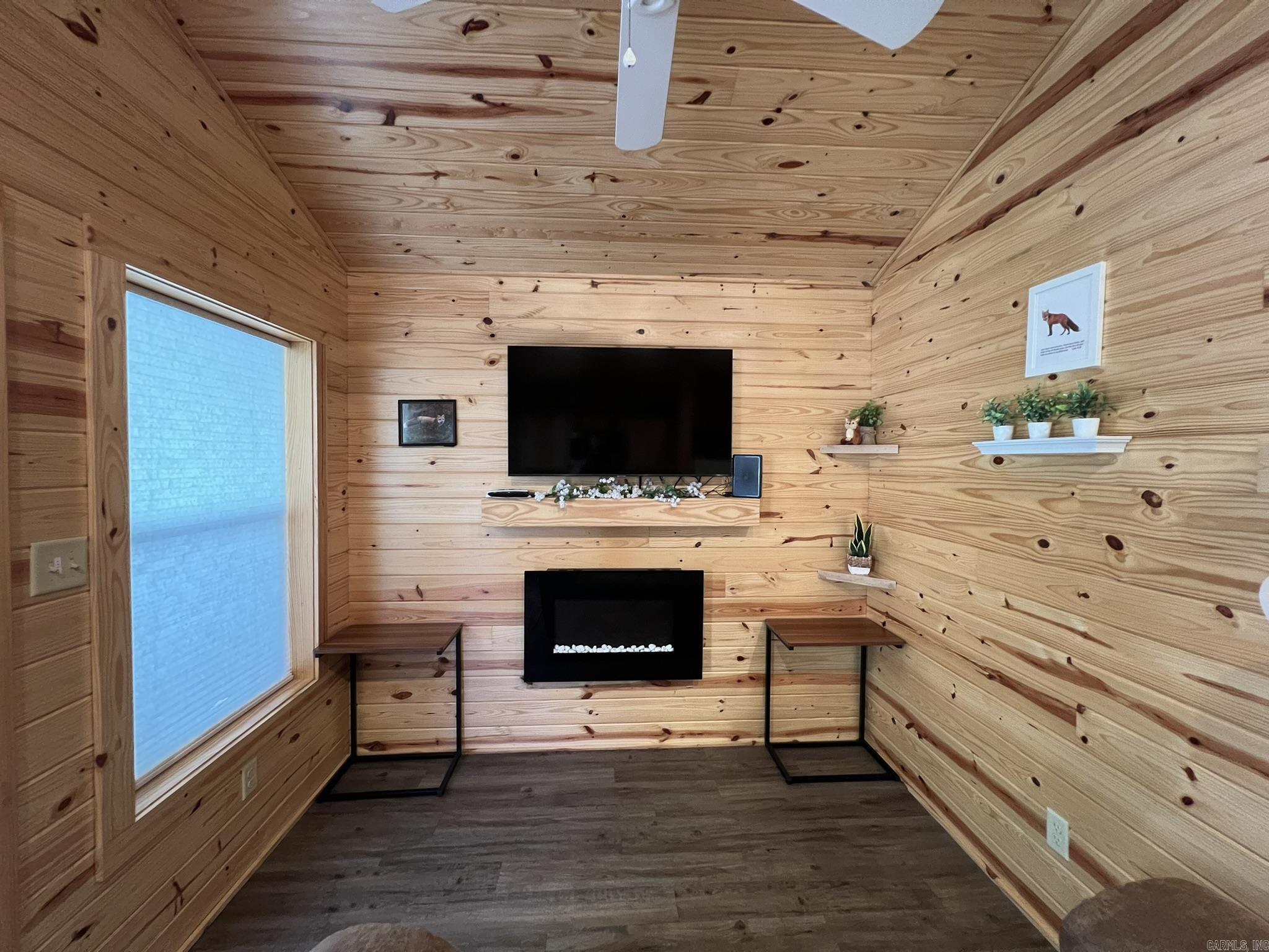 Diamondhead - Residential