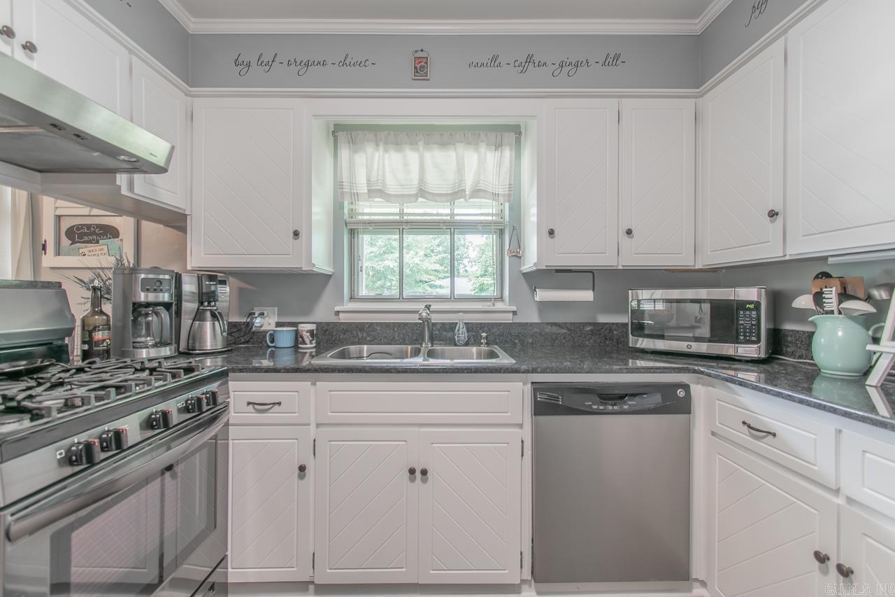 RIDGECREST MANOR - Residential