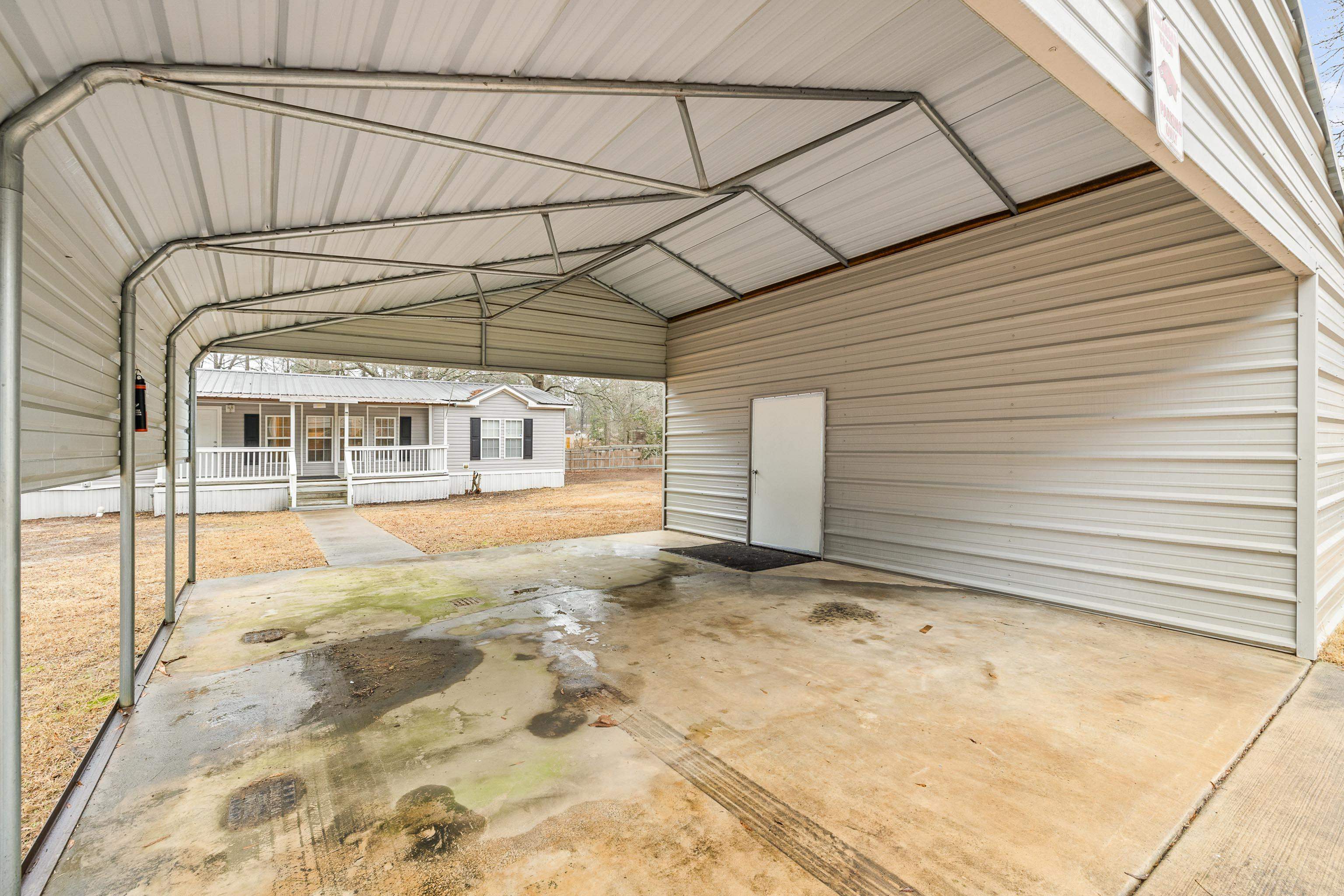 PINEY WOODS - Residential