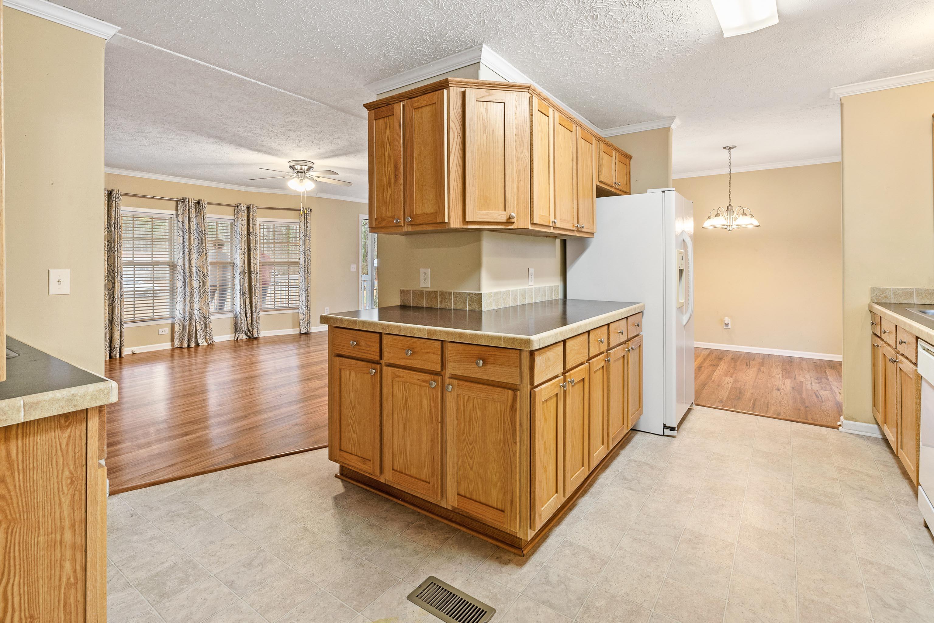 PINEY WOODS - Residential