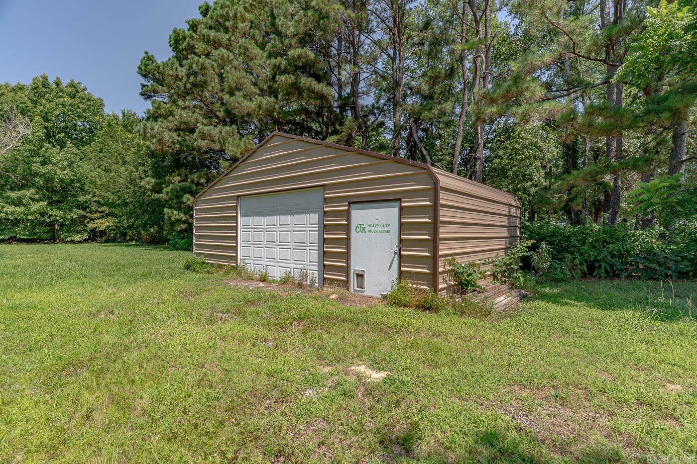 Metes & Bounds - Land