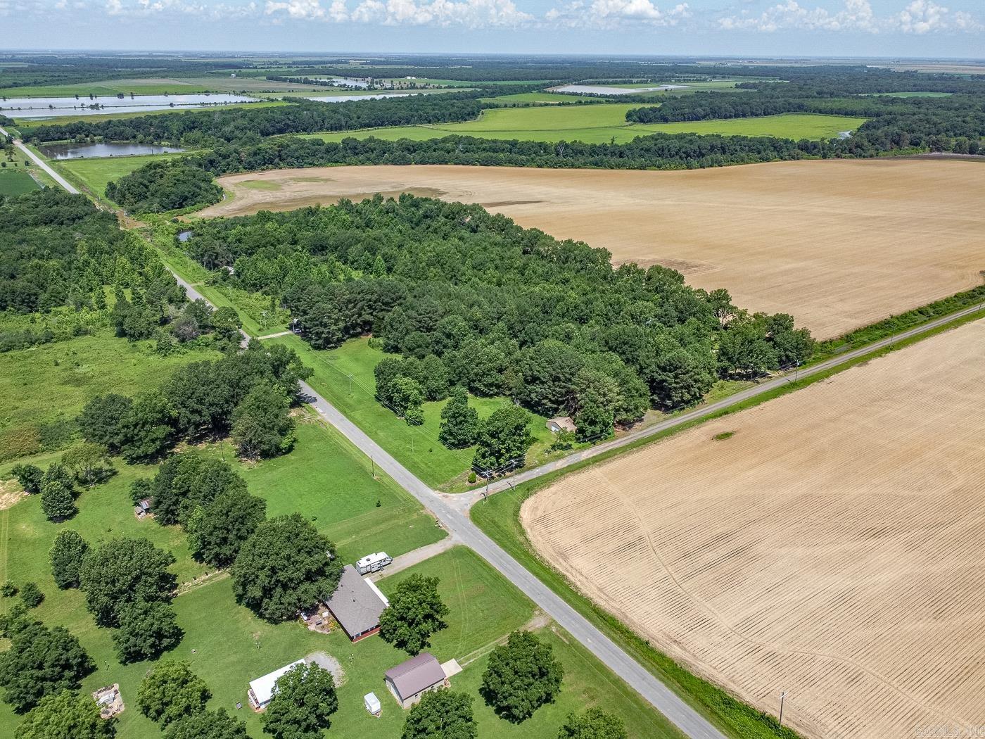 Metes & Bounds - Land