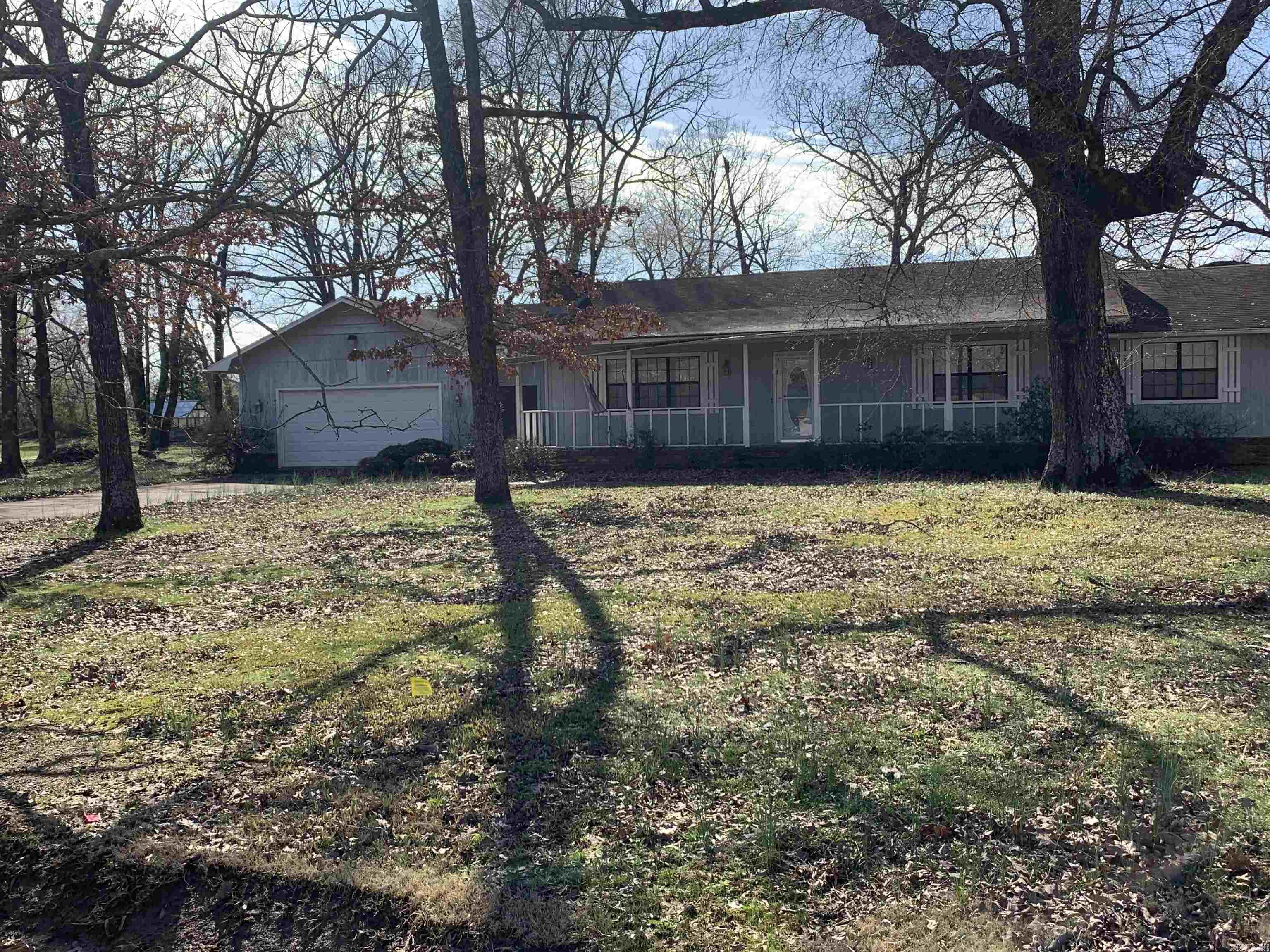 SMALL WOOD PLACE - Residential