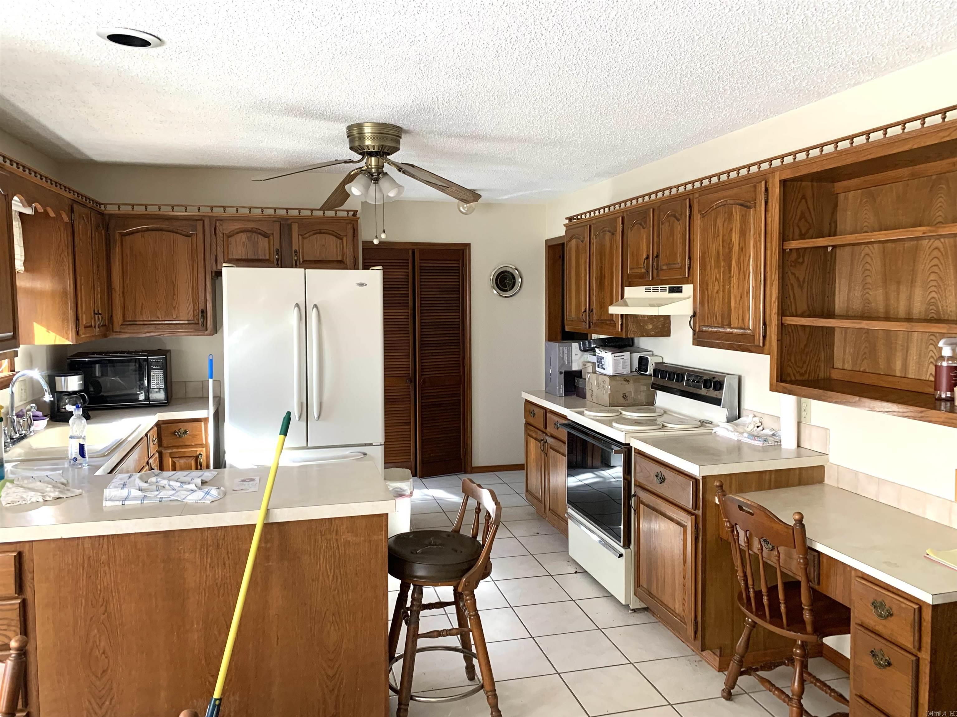 SMALL WOOD PLACE - Residential