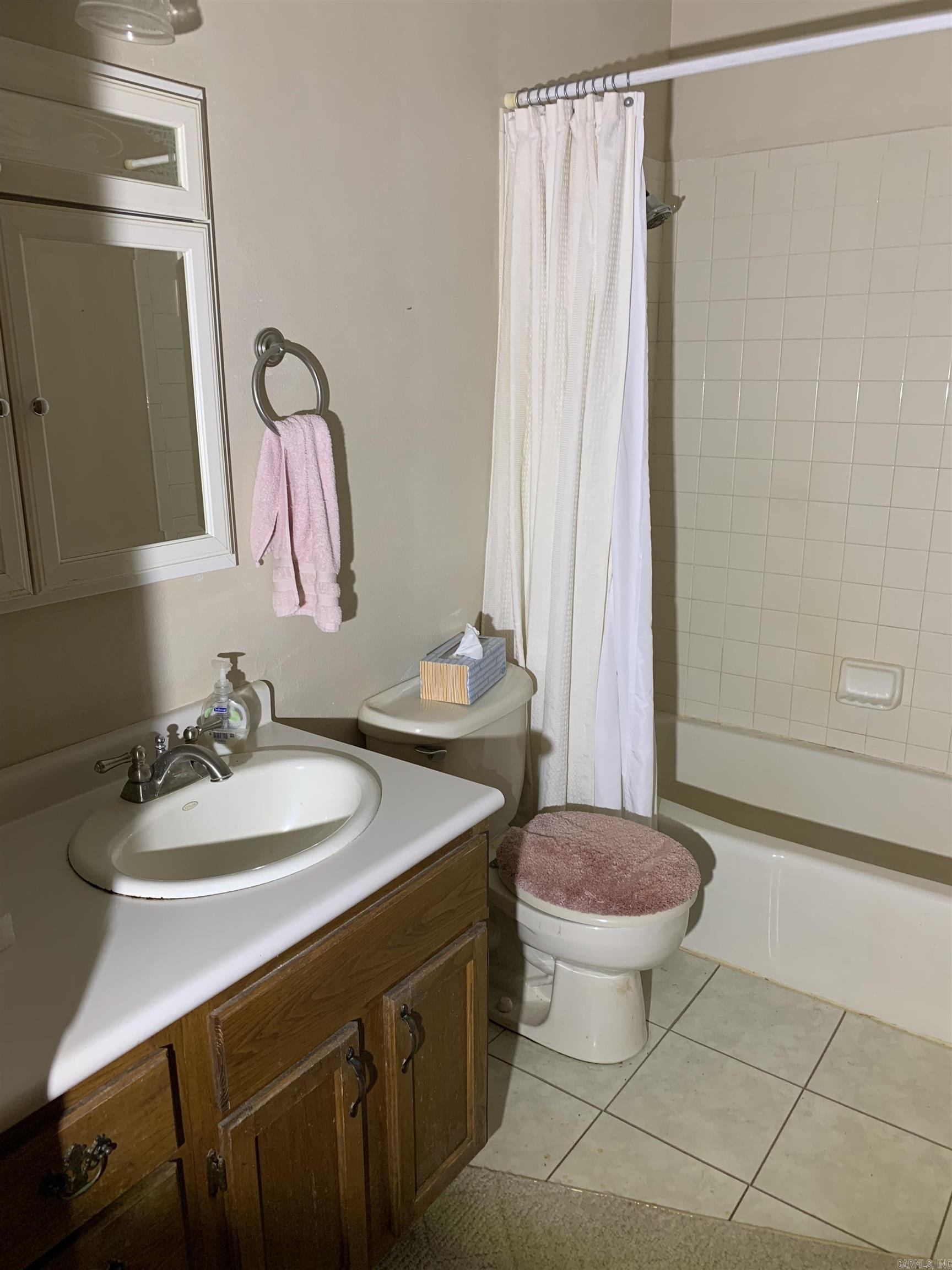 SMALL WOOD PLACE - Residential