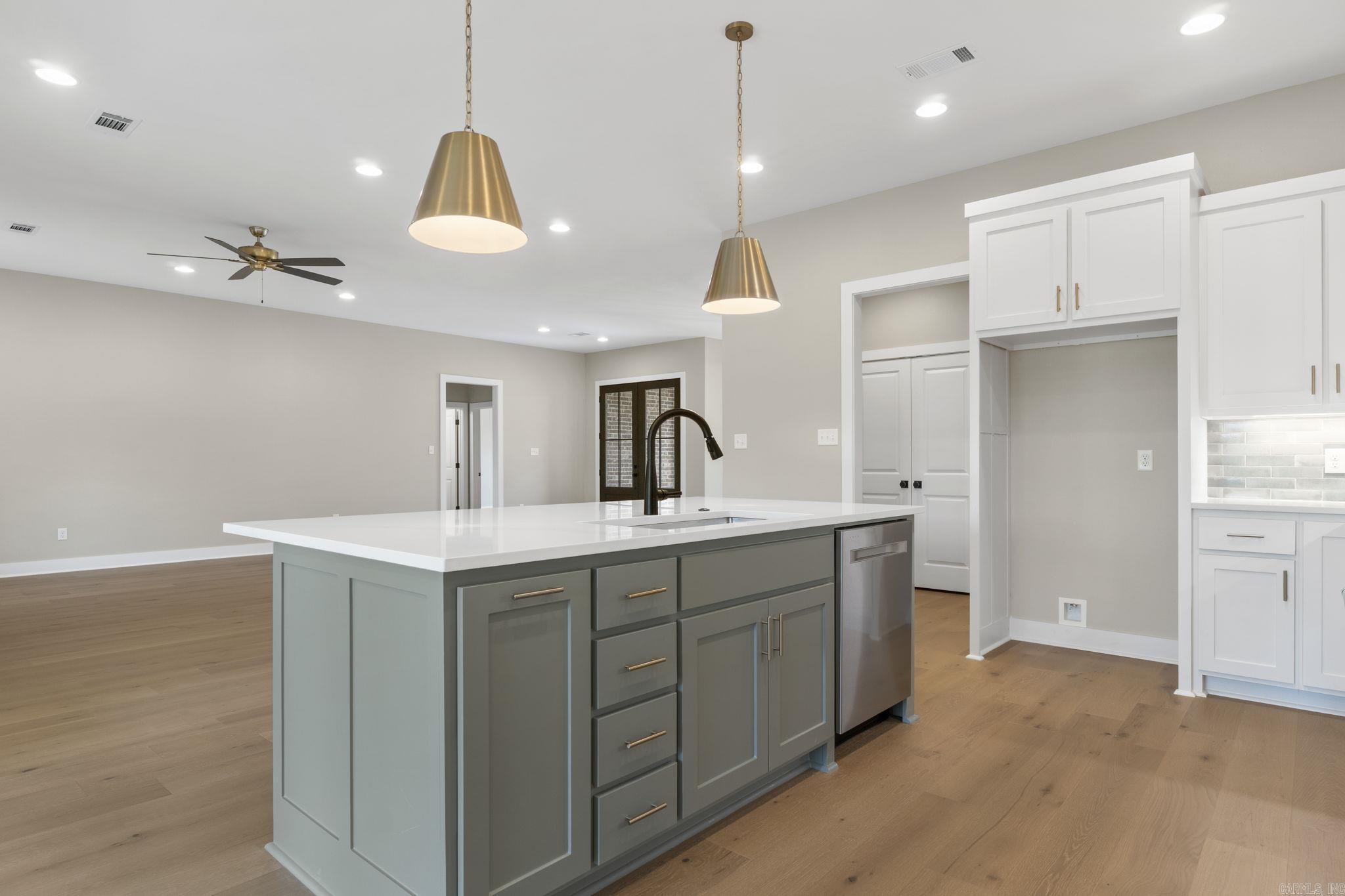 CHARLESTON PLACE SUBDIVISION - Residential