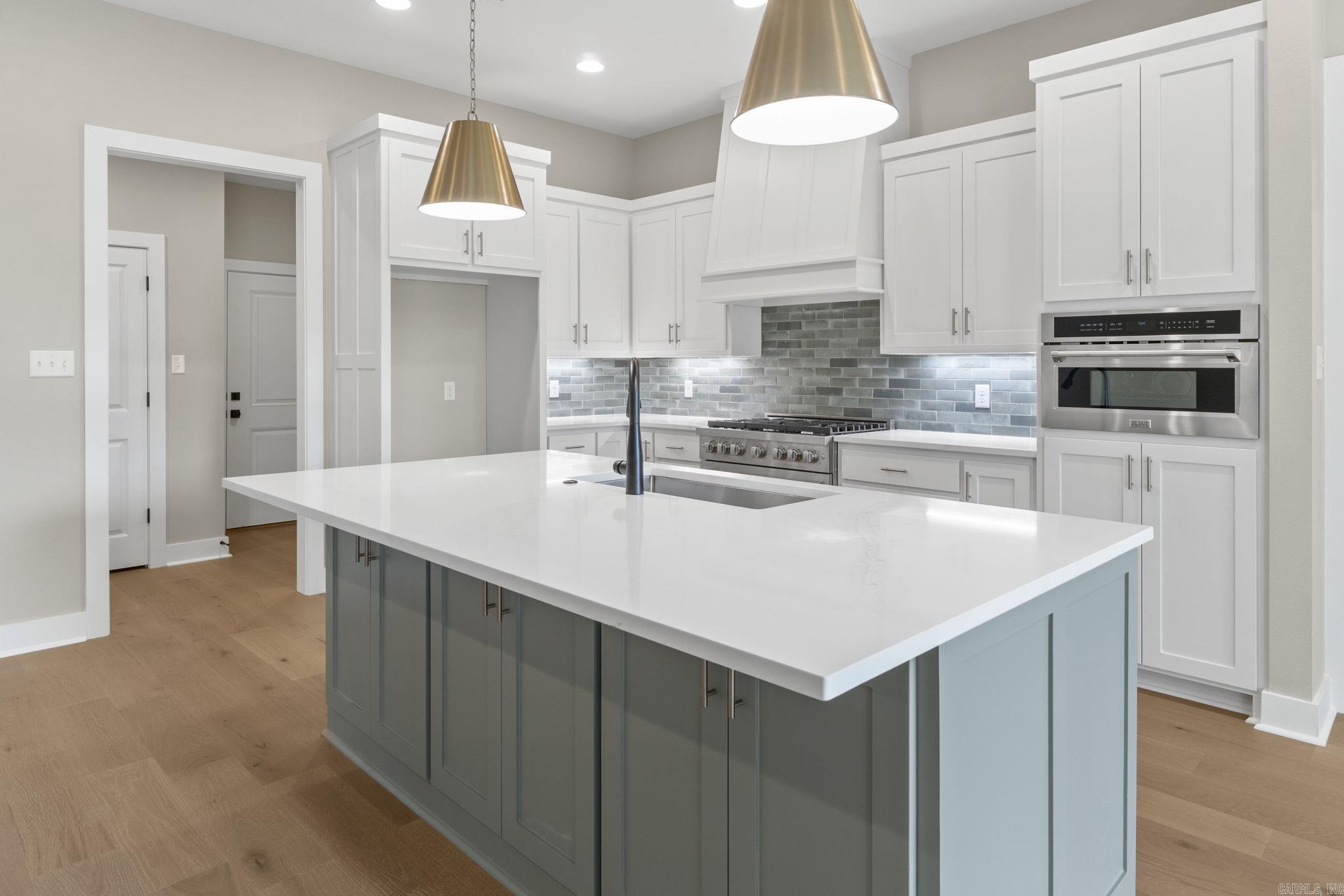 CHARLESTON PLACE SUBDIVISION - Residential