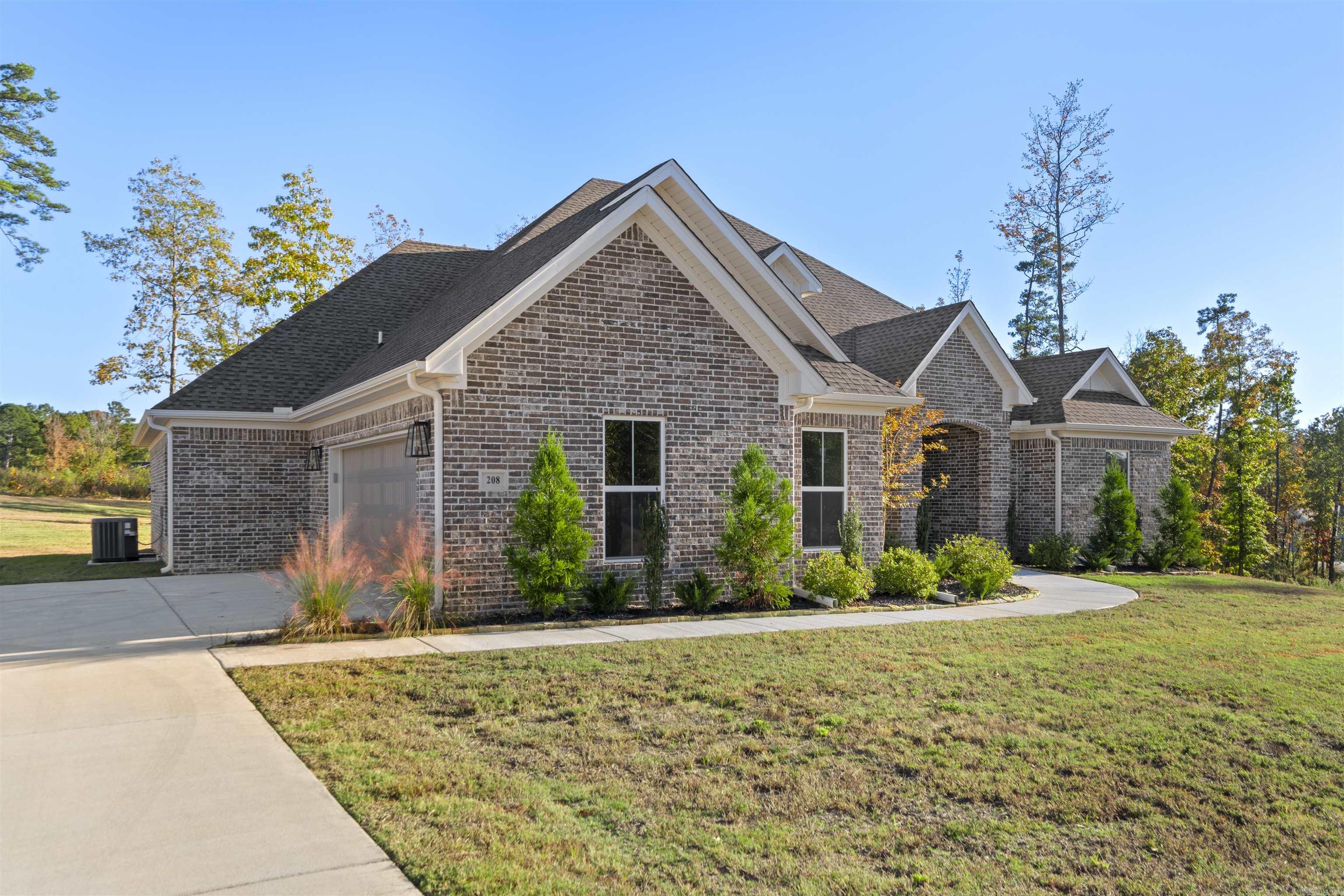 CHARLESTON PLACE SUBDIVISION - Residential
