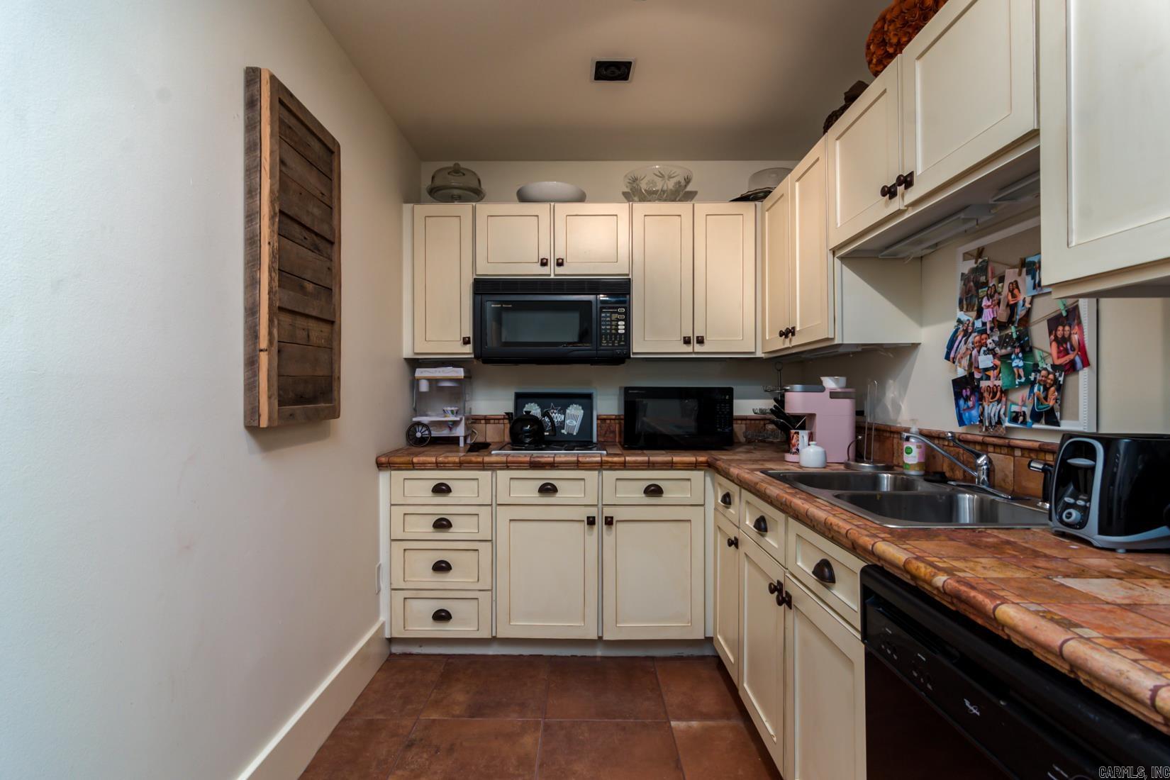 PLEASANT VALLEY - Residential