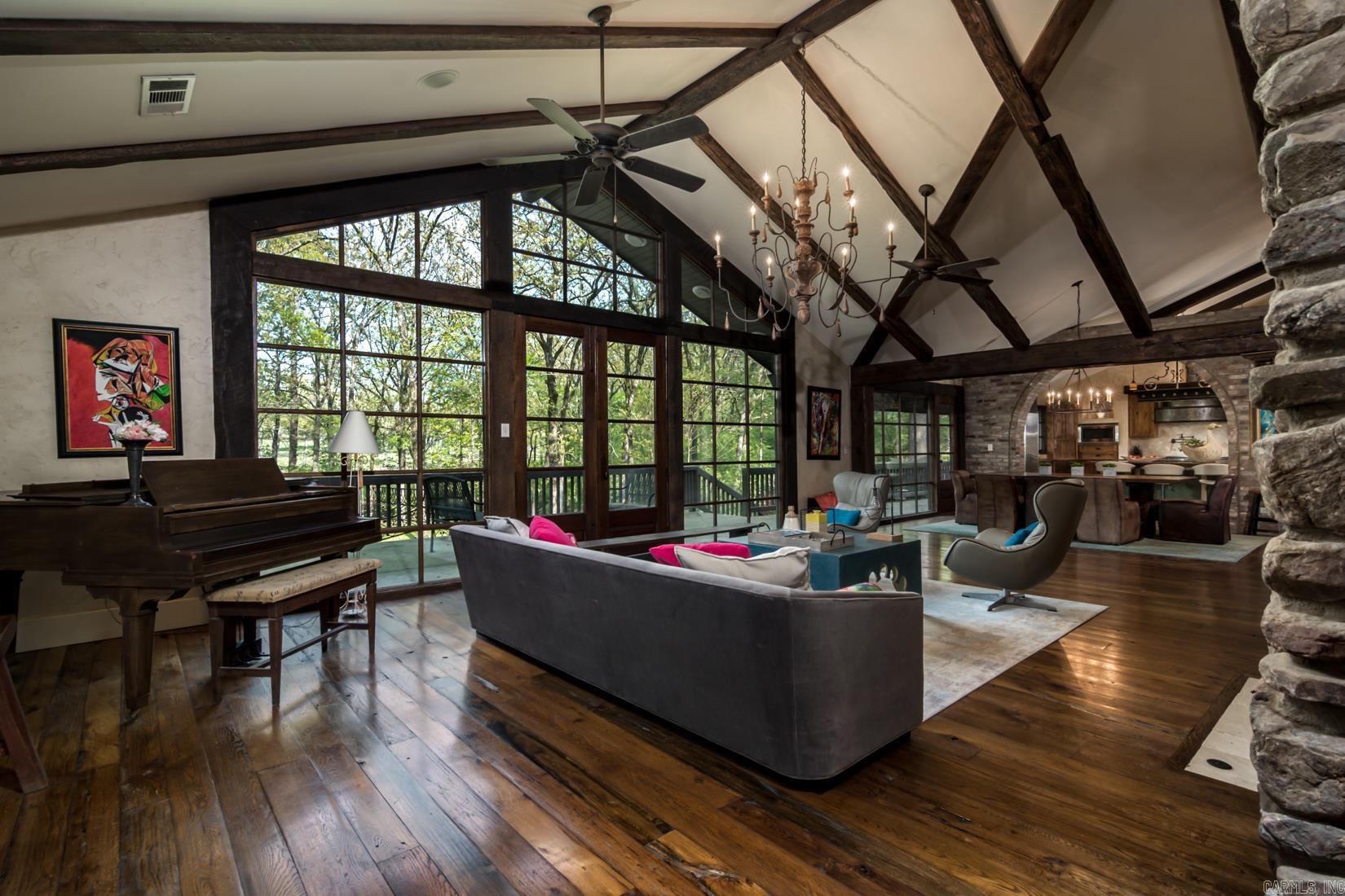 PLEASANT VALLEY - Residential