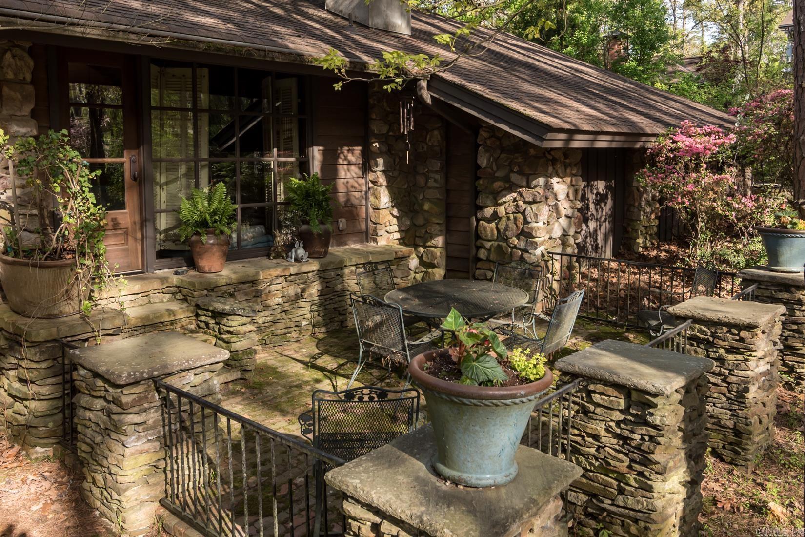 PLEASANT VALLEY - Residential