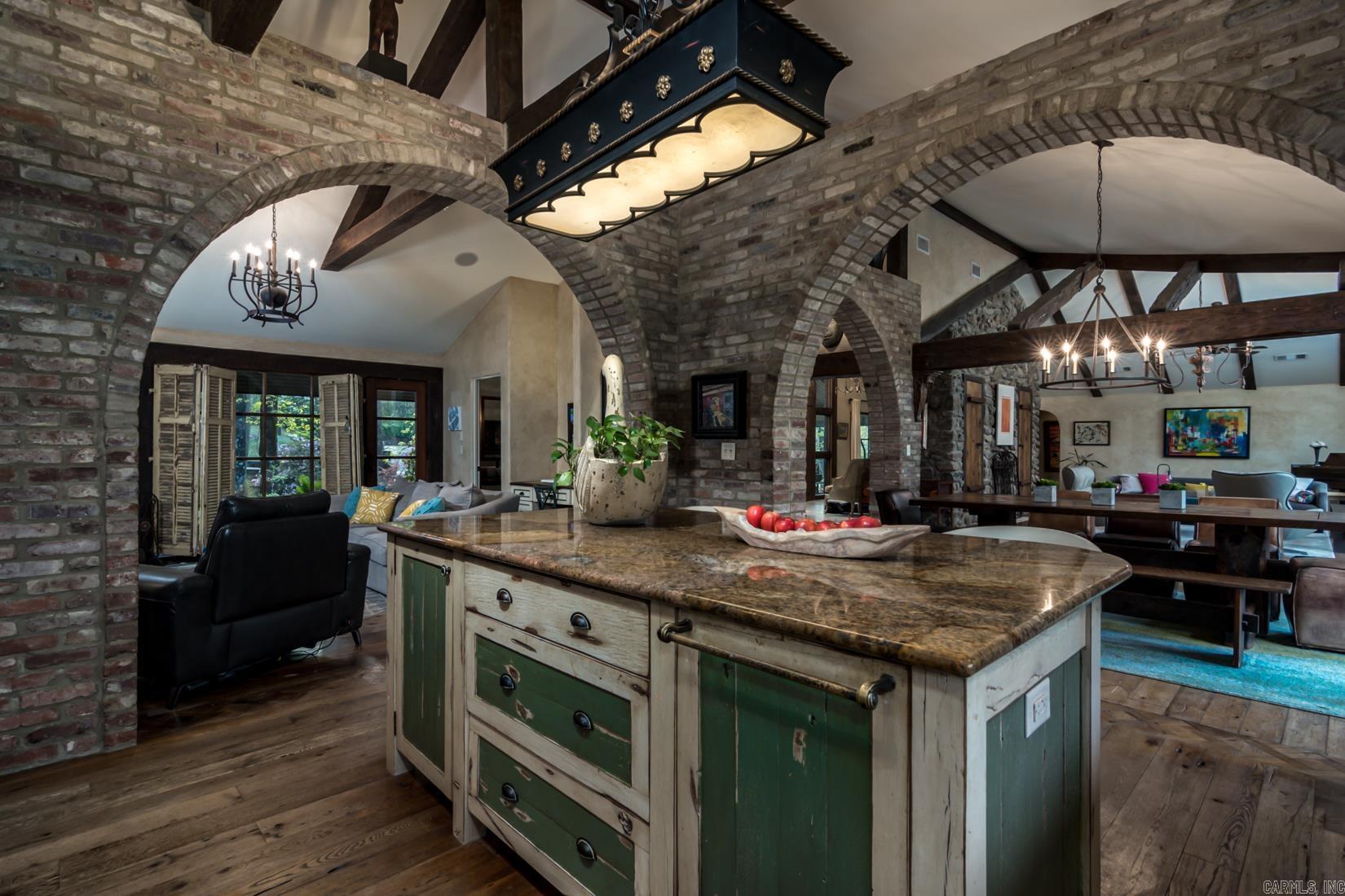 PLEASANT VALLEY - Residential