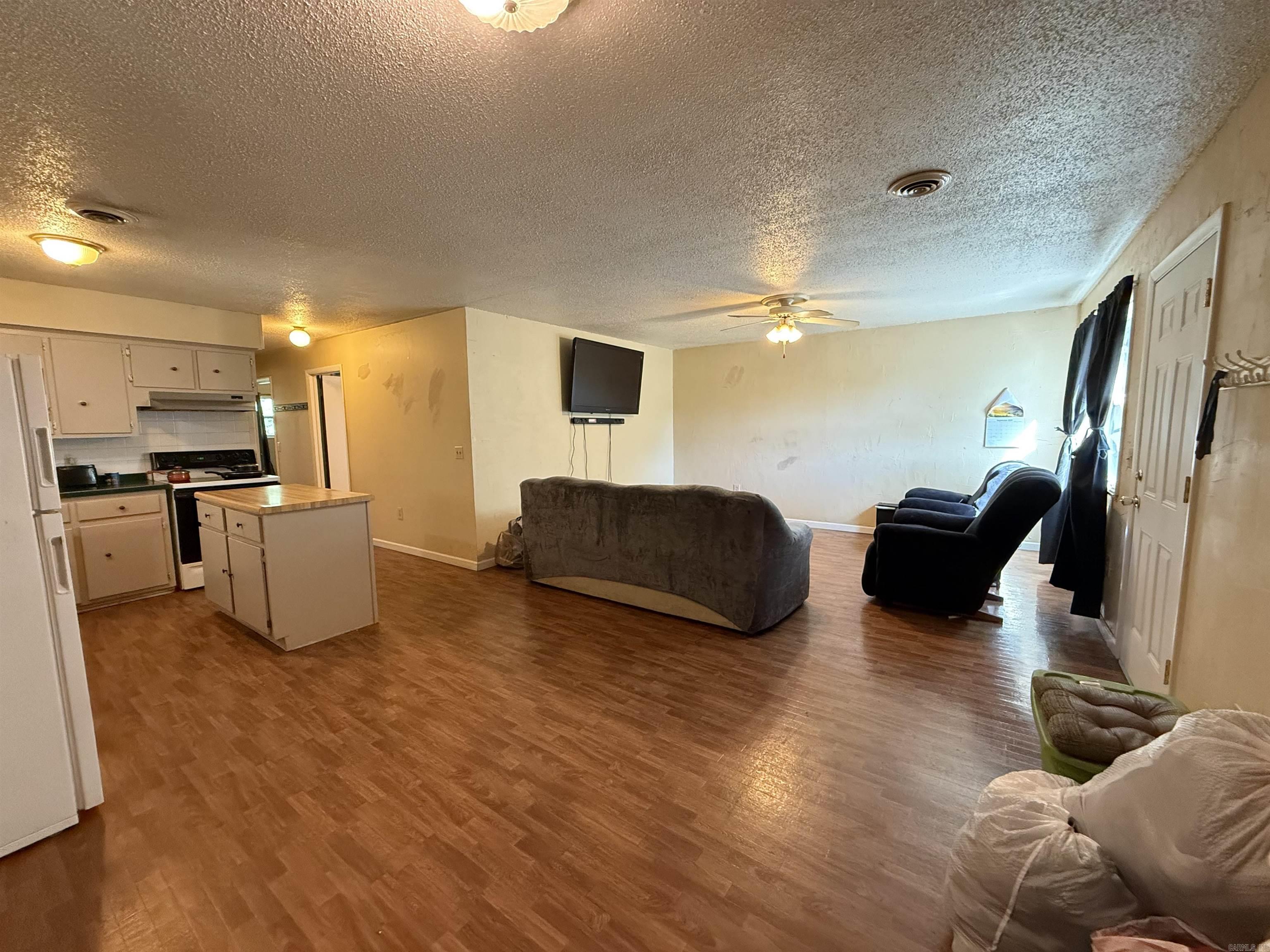 PIGGOTT - Residential