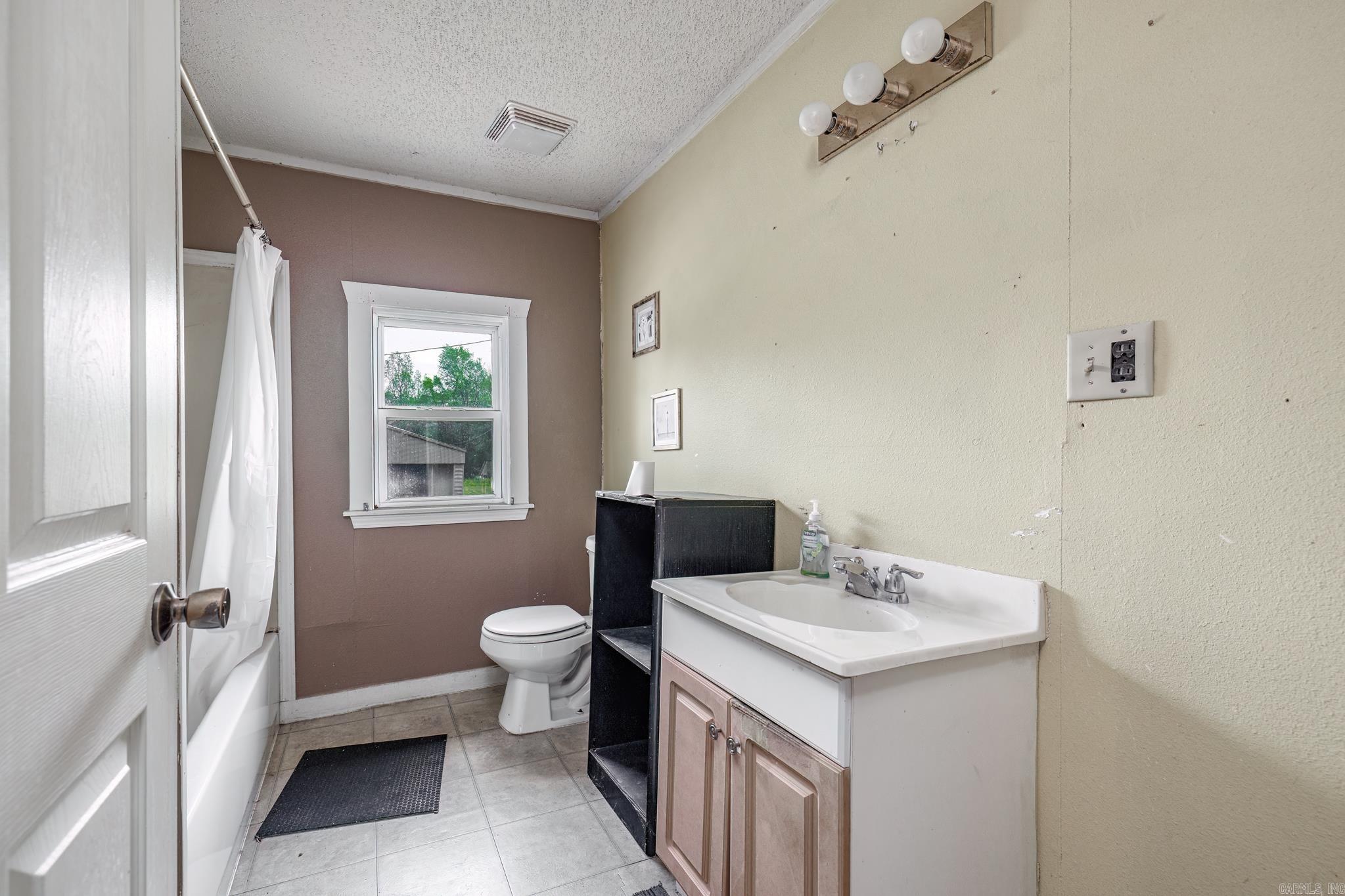 ROBIN SMITHS ADDN - Residential