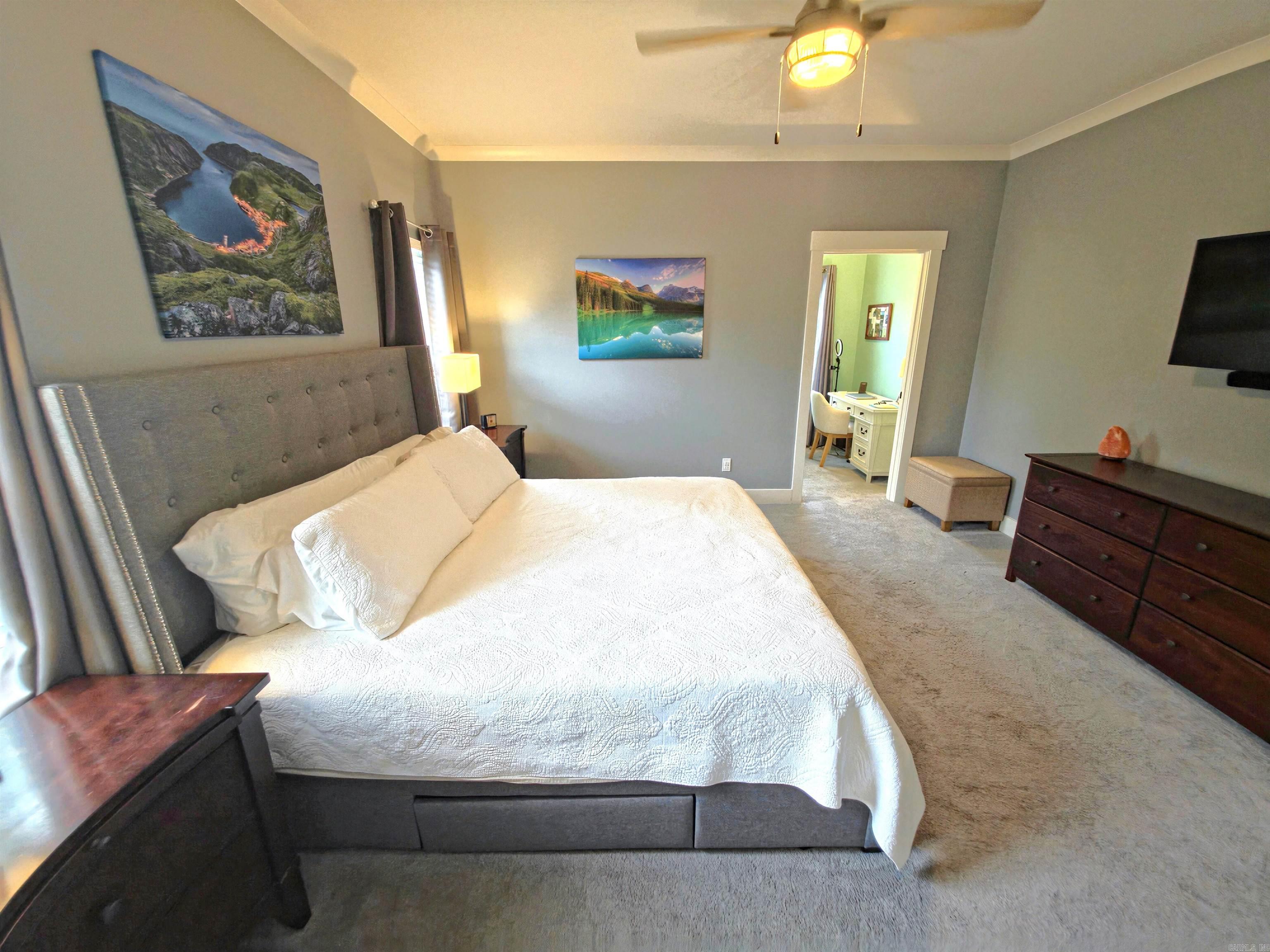 HALEY COURT - Residential