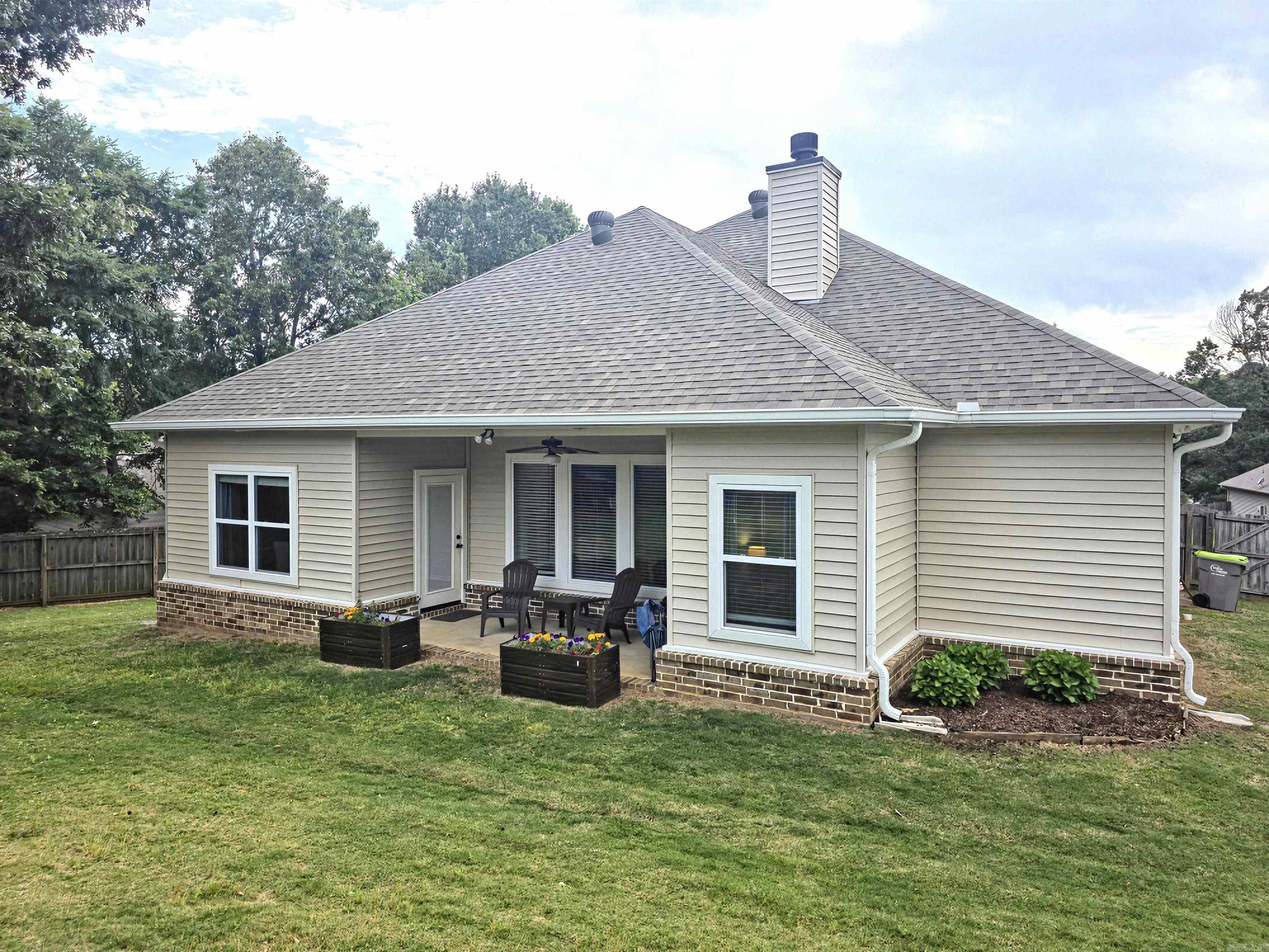 HALEY COURT - Residential