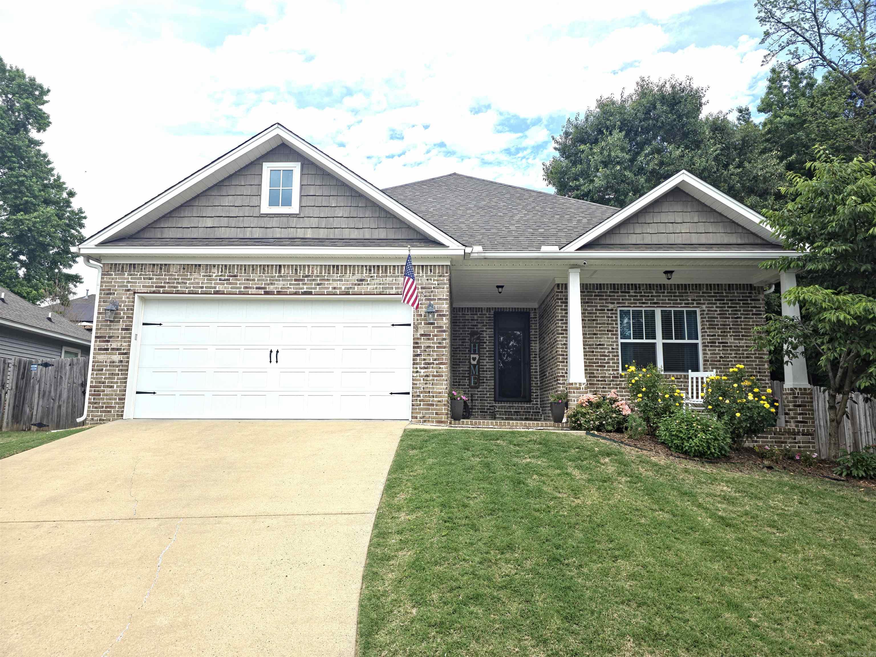 HALEY COURT - Residential